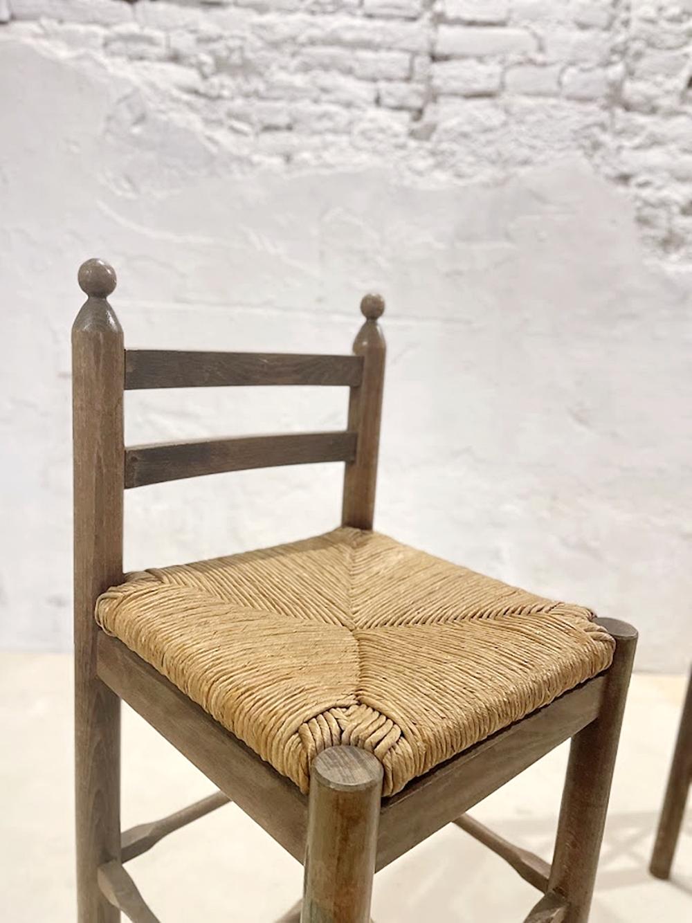 Pair of Rustic Ladder-Back Bar Stools Mediterranean Origin, Mid-20th Century en vente 2