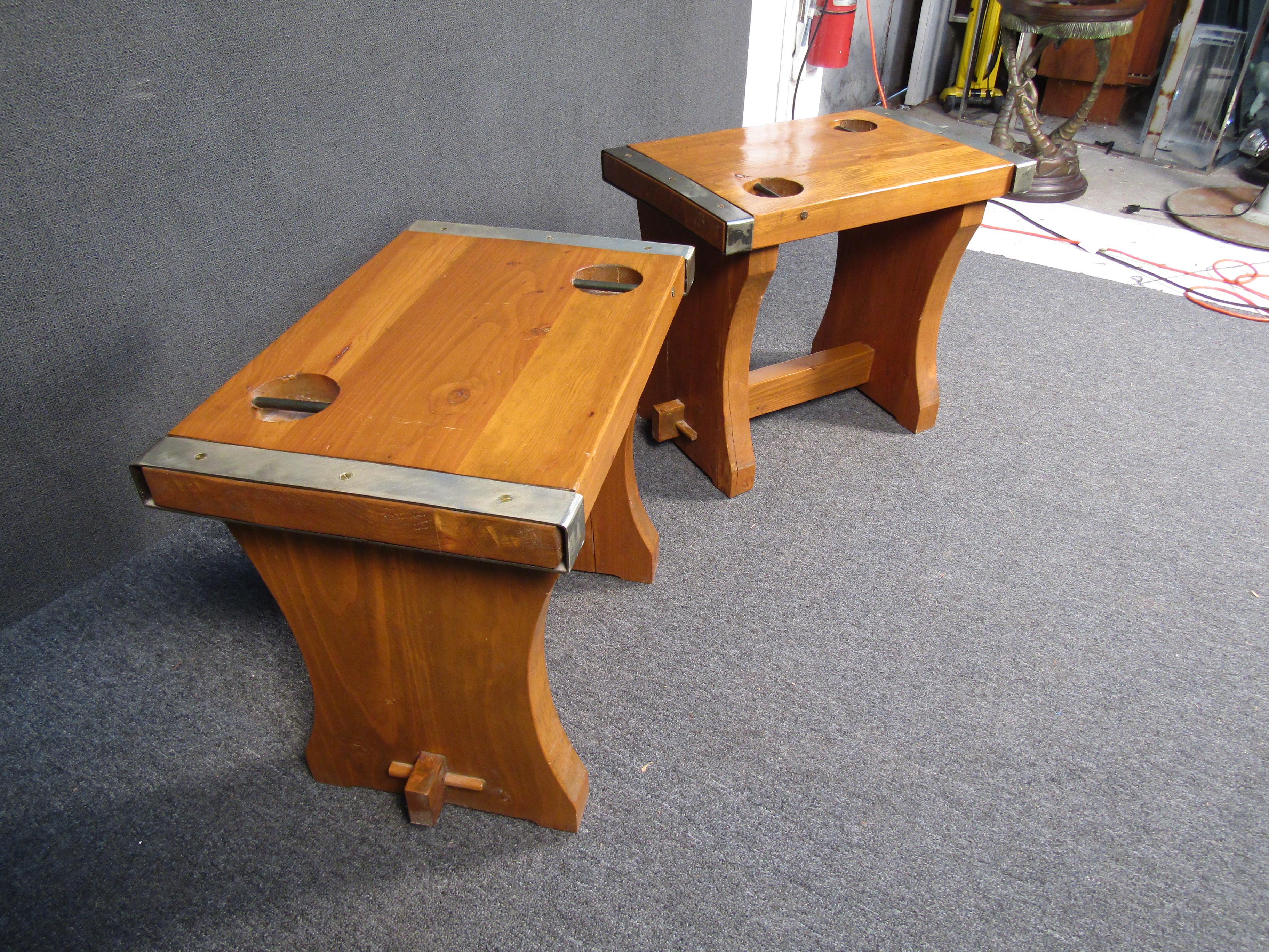 Pair of Rustic Oak Tables In Good Condition For Sale In Brooklyn, NY