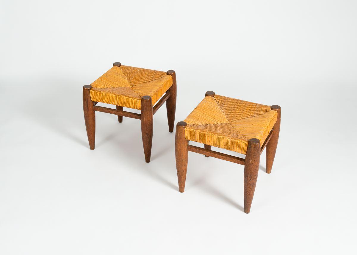 Pair of Rustic Stools in the Style of Charlotte Perriand, France, circa 1955 In Good Condition In New York, NY