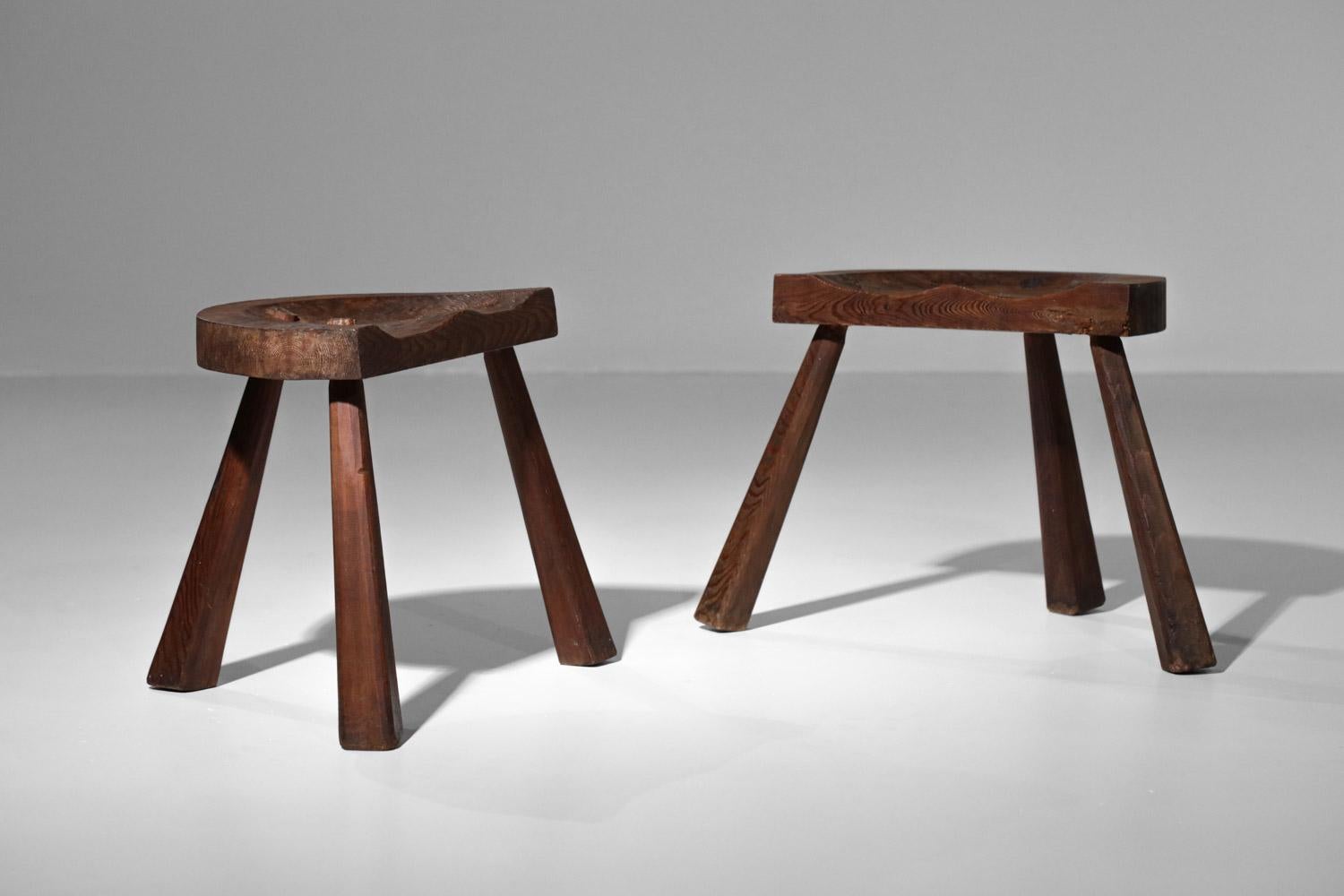 Pair of rustic tripod stools brutalist style Jean Touret artisan of Marolles  For Sale 2