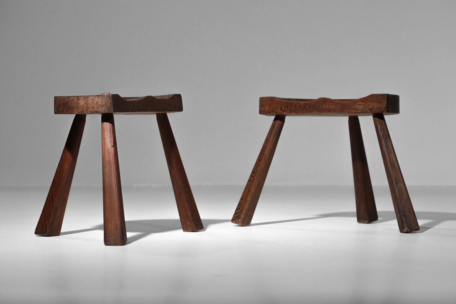 Oak Pair of rustic tripod stools brutalist style Jean Touret artisan of Marolles  For Sale