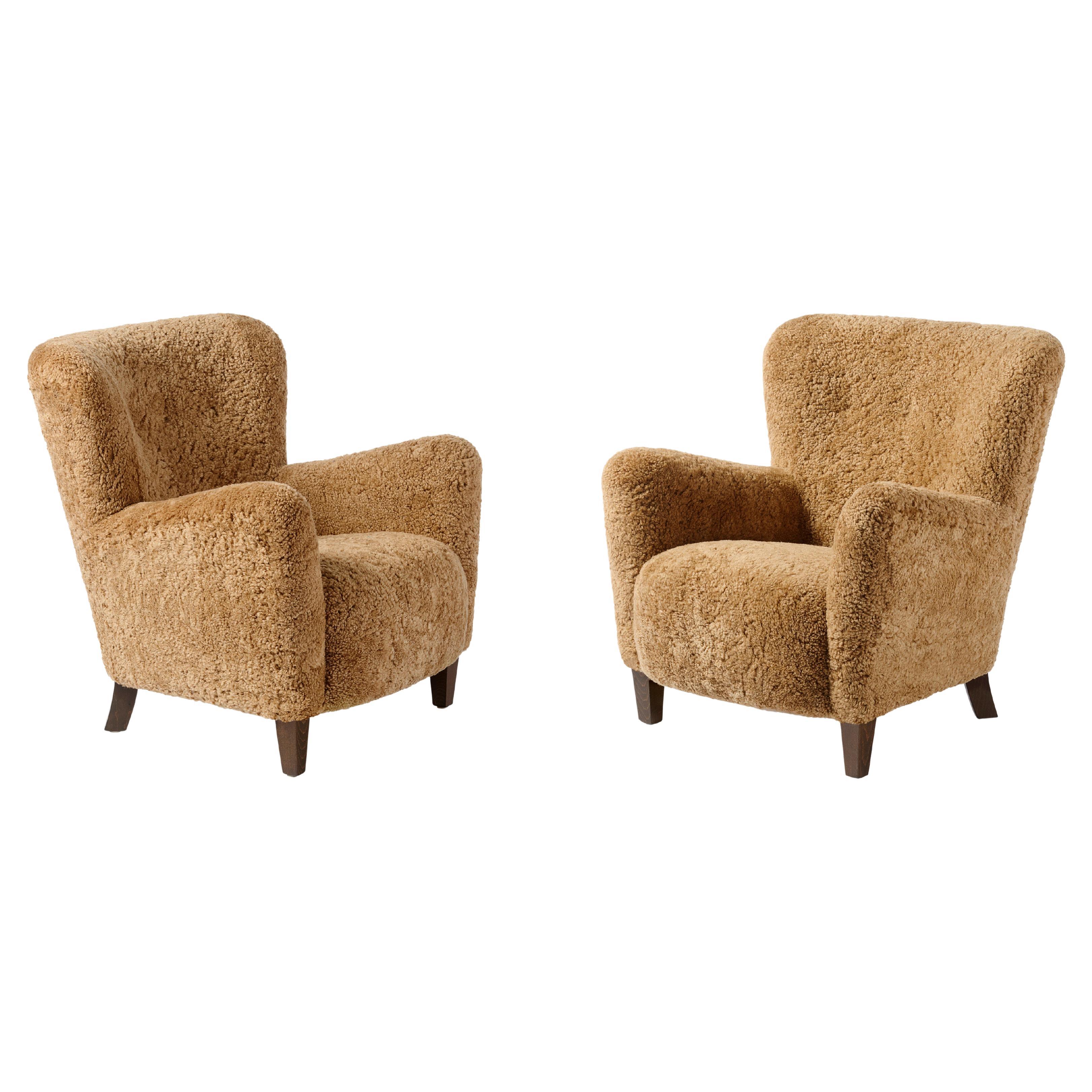 Pair of Ryo Lounge Chairs in Sheepskin by Dagmar