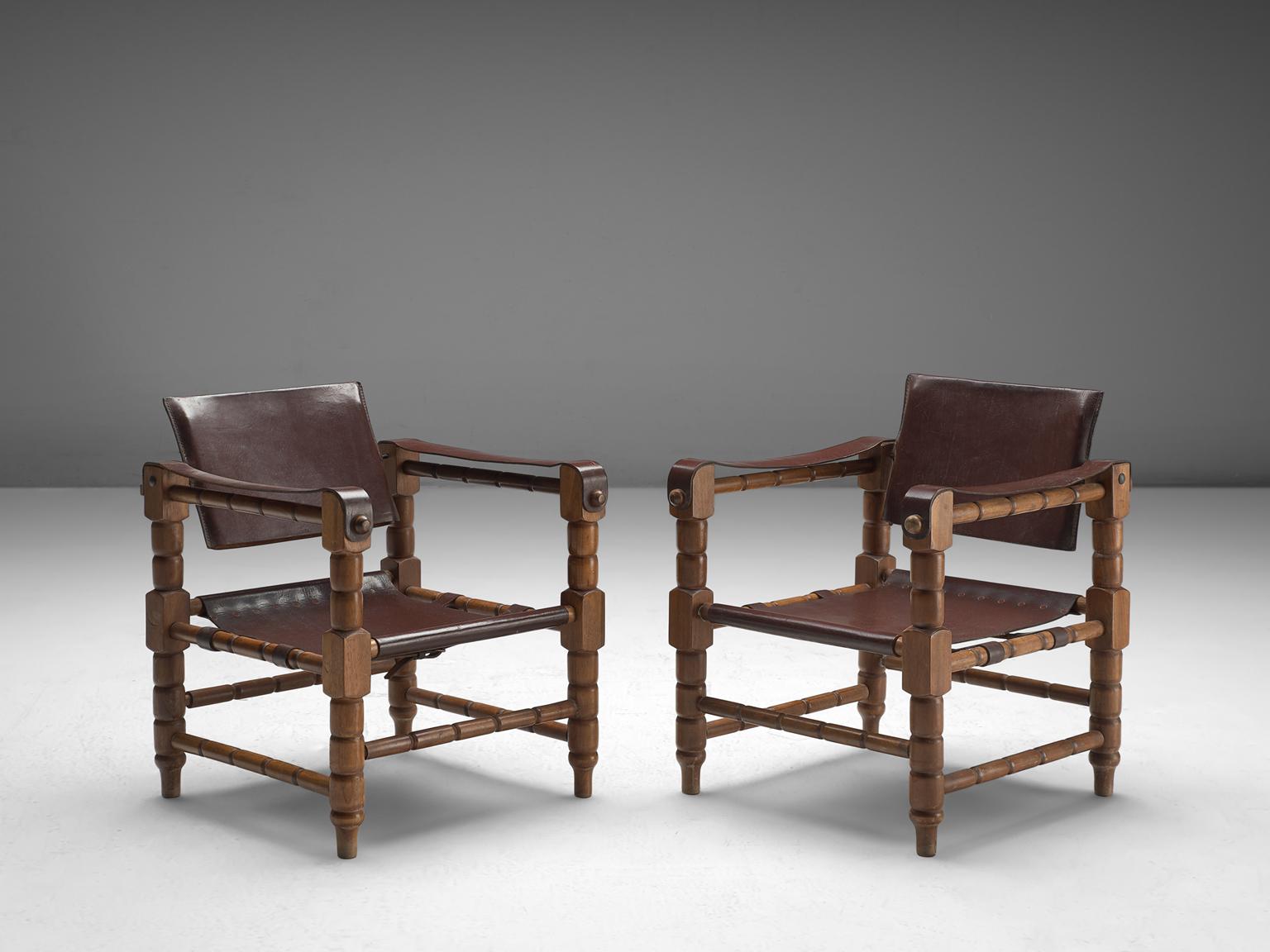 Mid-Century Modern Pair of Safari Chairs with Sculptural Wooden Frames