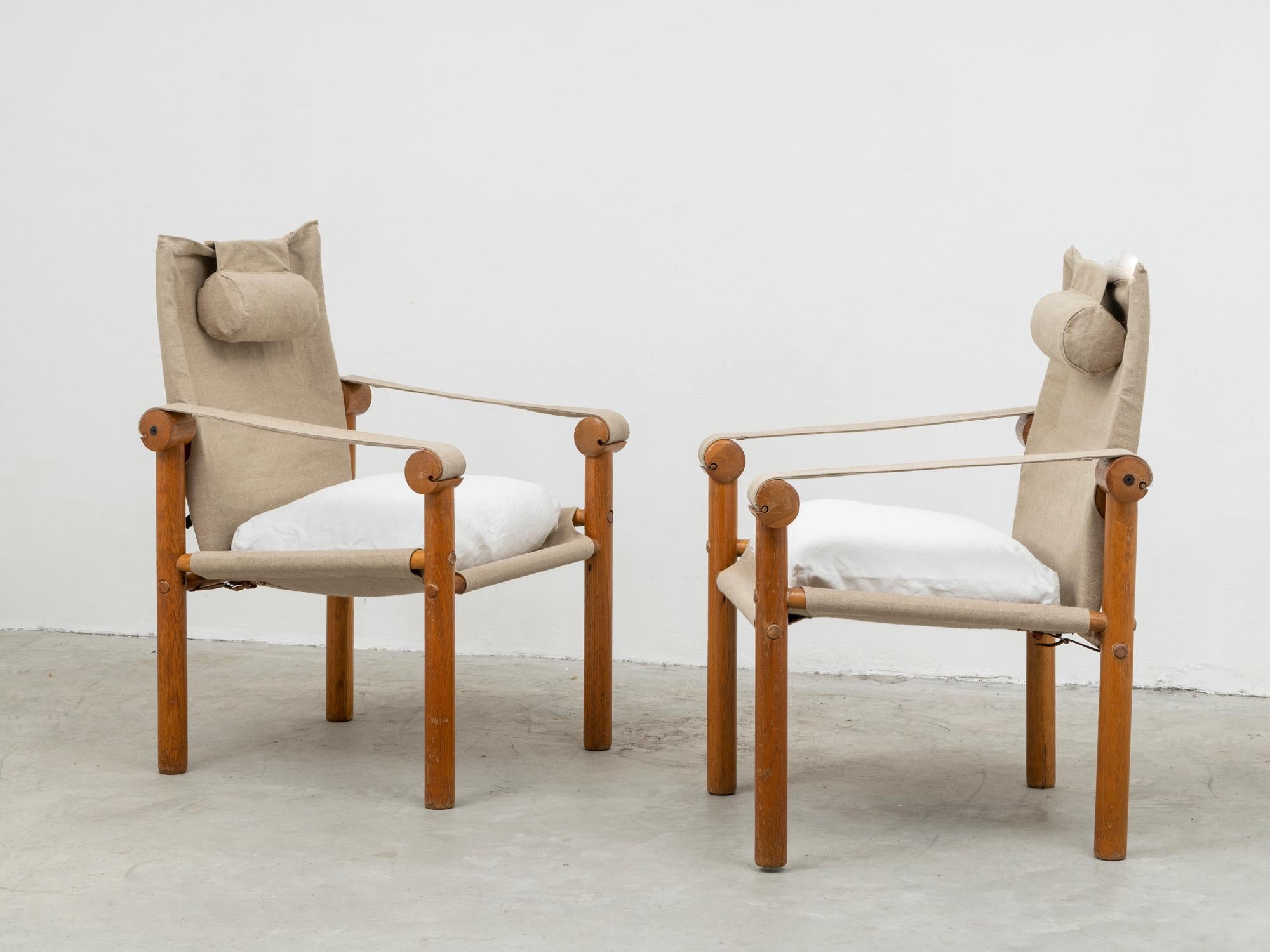 Ein Paar verstellbare Safari-Sessel von Roberto Menghi für Zanotta, 1970er Jahre (Postmoderne) im Angebot