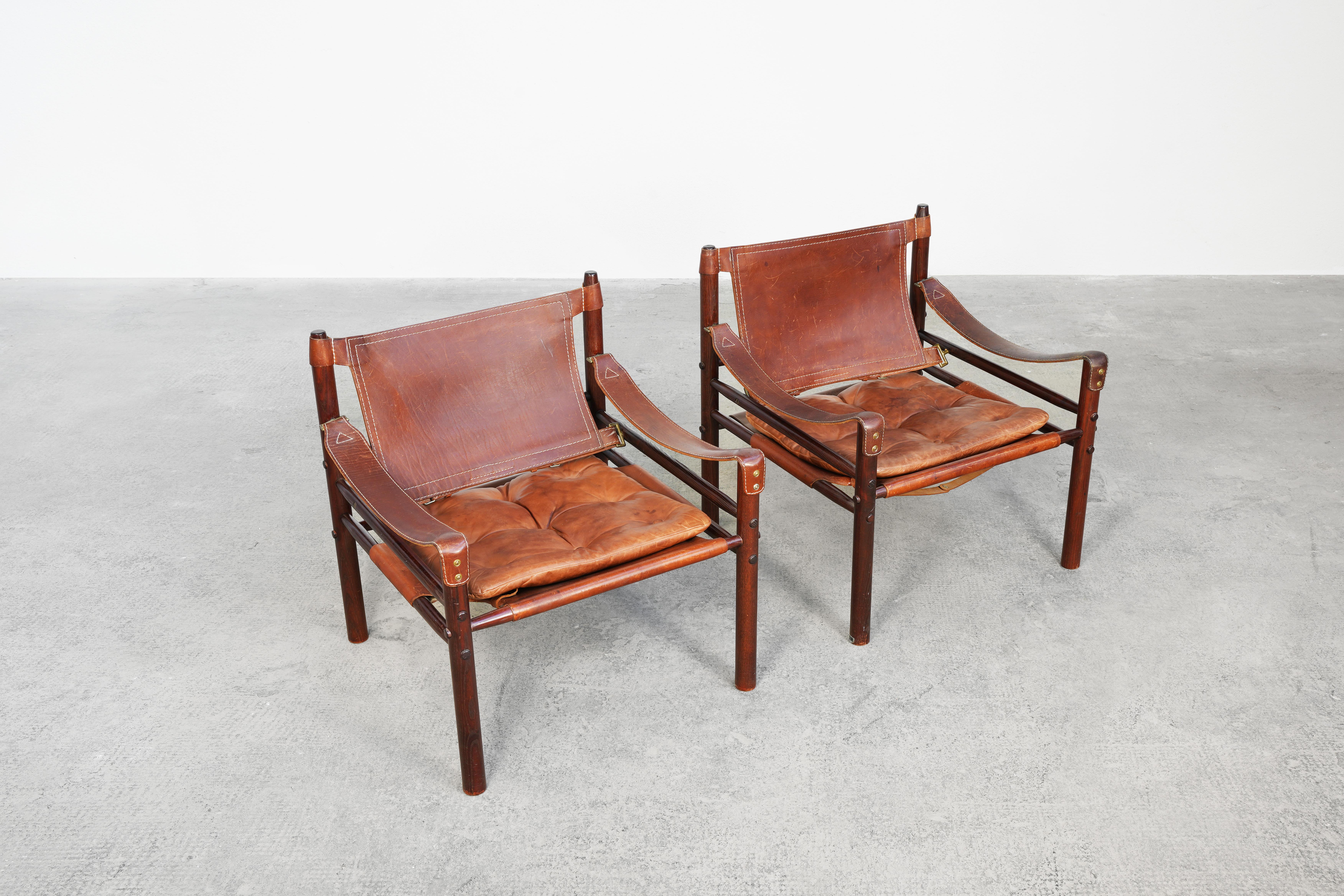 Pair of Safari Sirocco Chairs brown leather by Arne Norell for Norell AB, Sweden 3