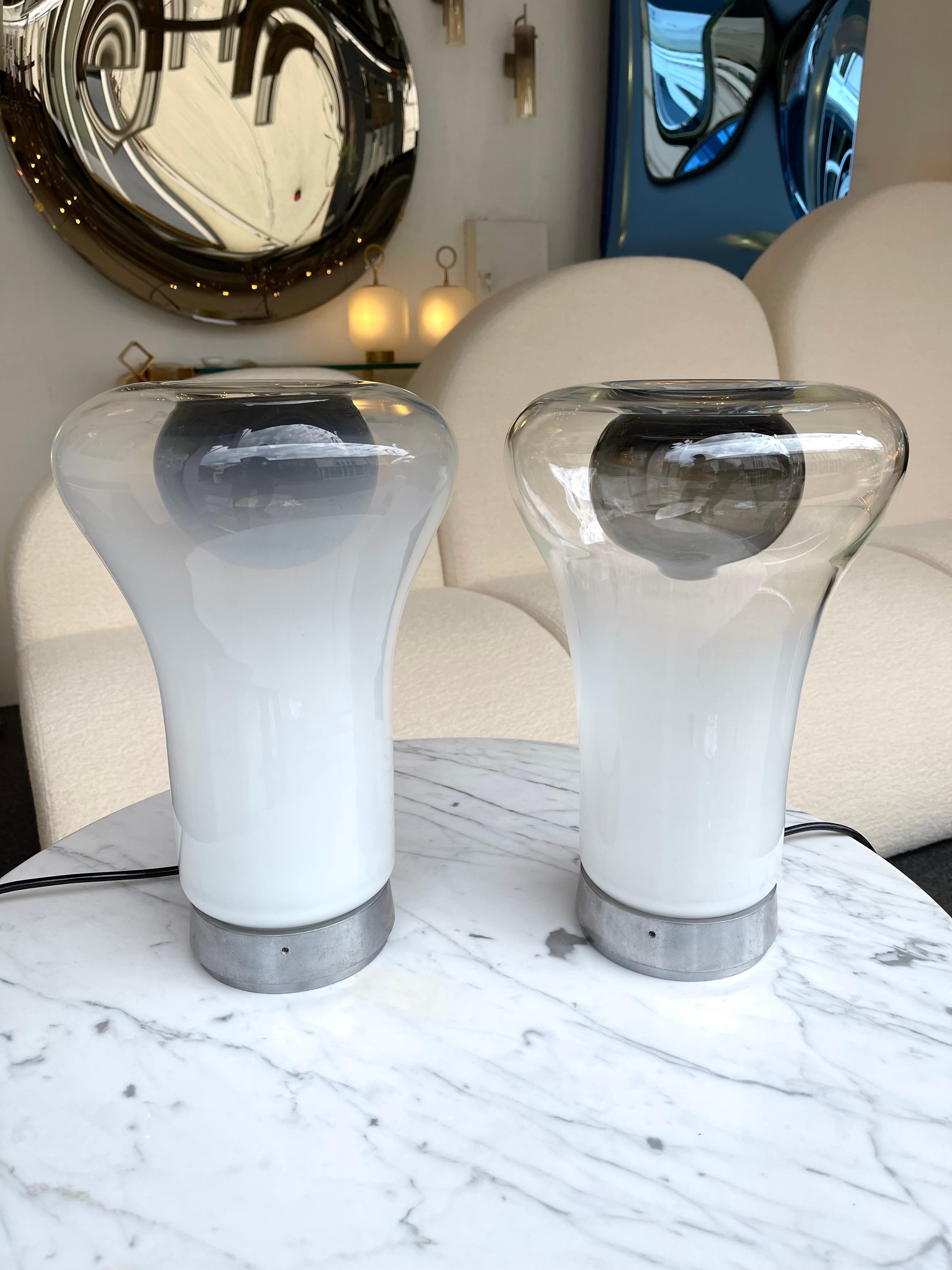 Pair of Saffo Lamps Murano Glass by Angelo Mangiarotti for Artemide, Italy, 1970 4