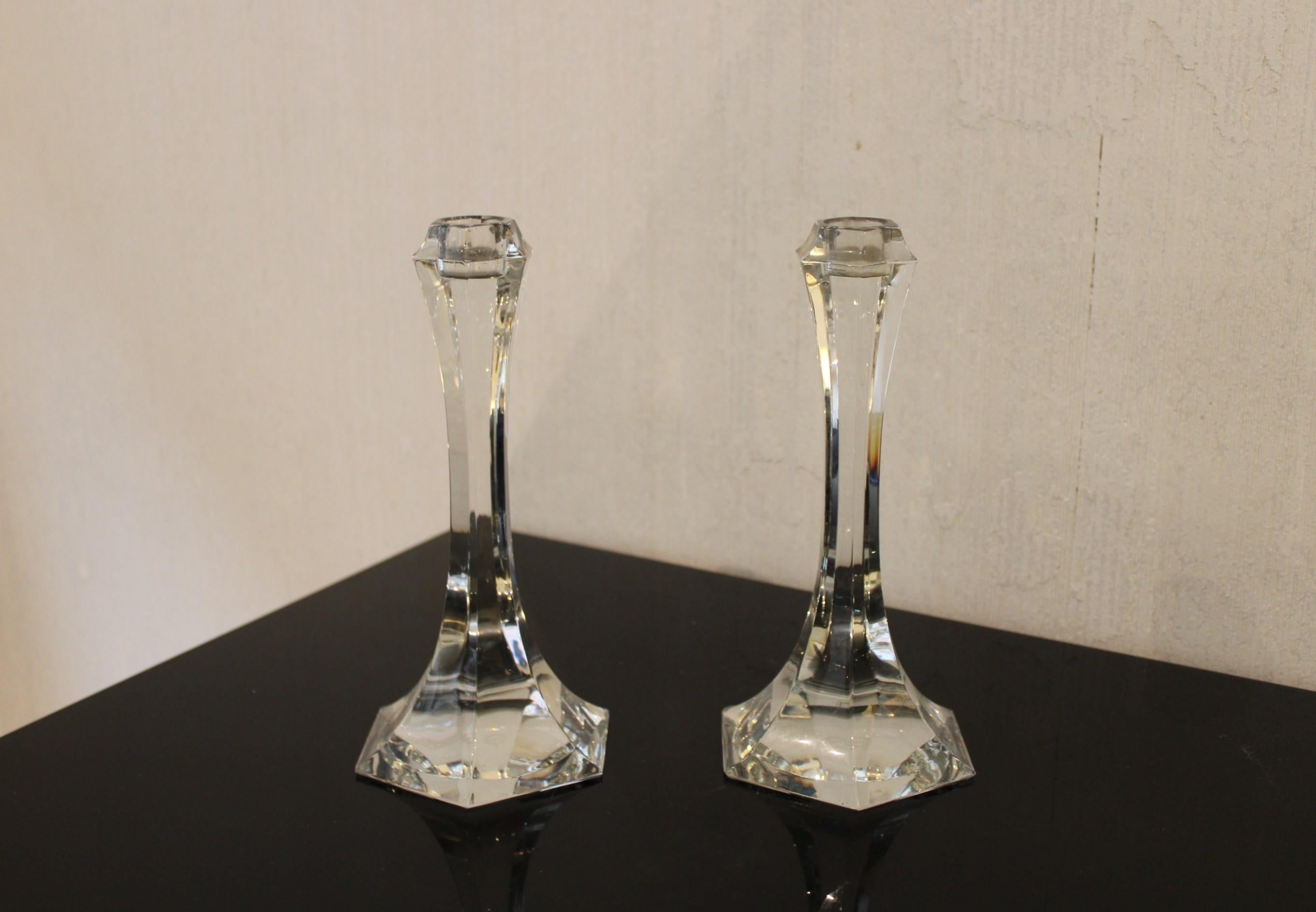 Pair of crystal candlesticks, model Vega
Mark Saint Louis
France, 20th century.