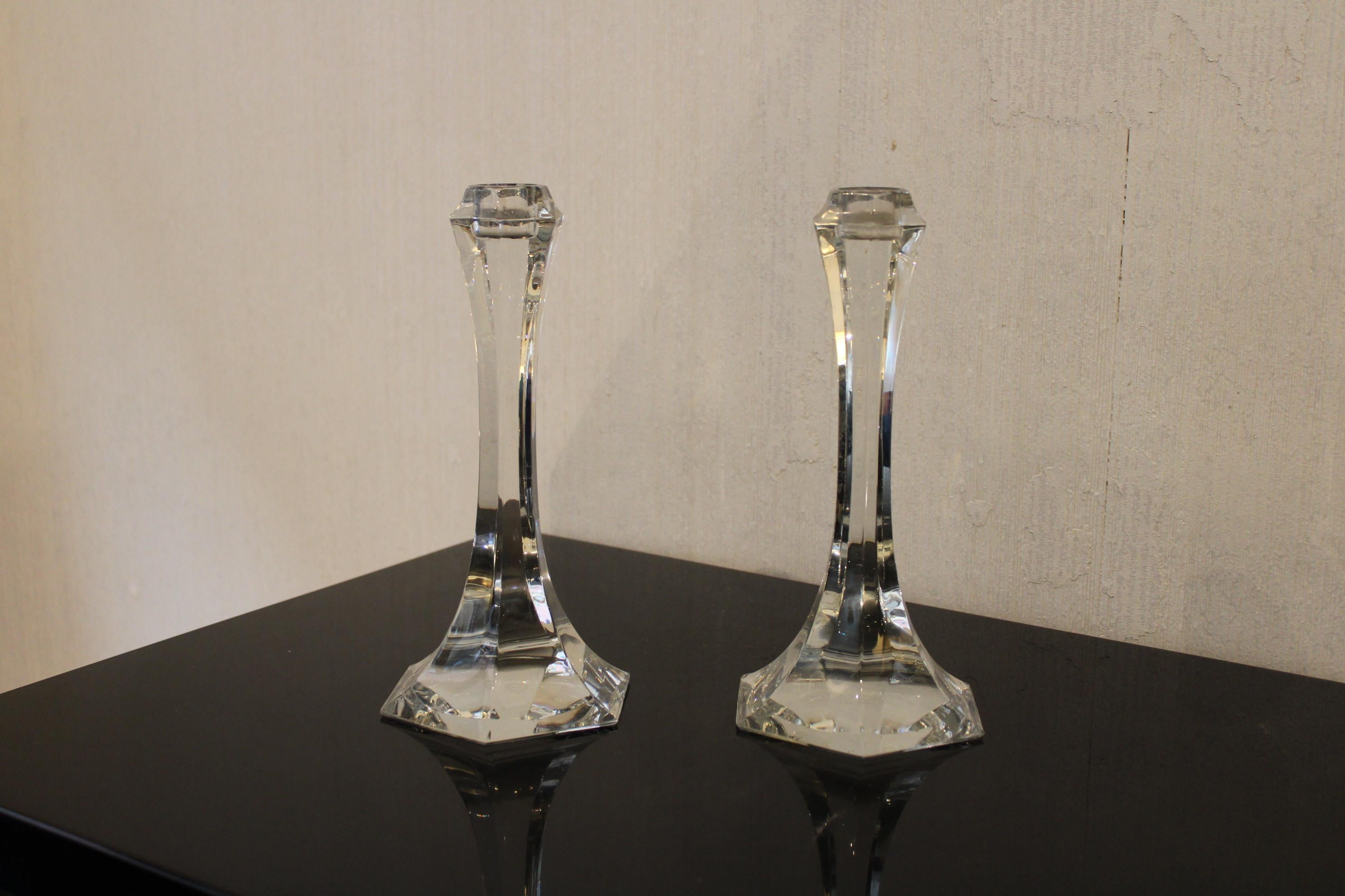 Pair of Saint Louis Crystal Candlesticks, France 20th Century In Good Condition For Sale In Paris, FR