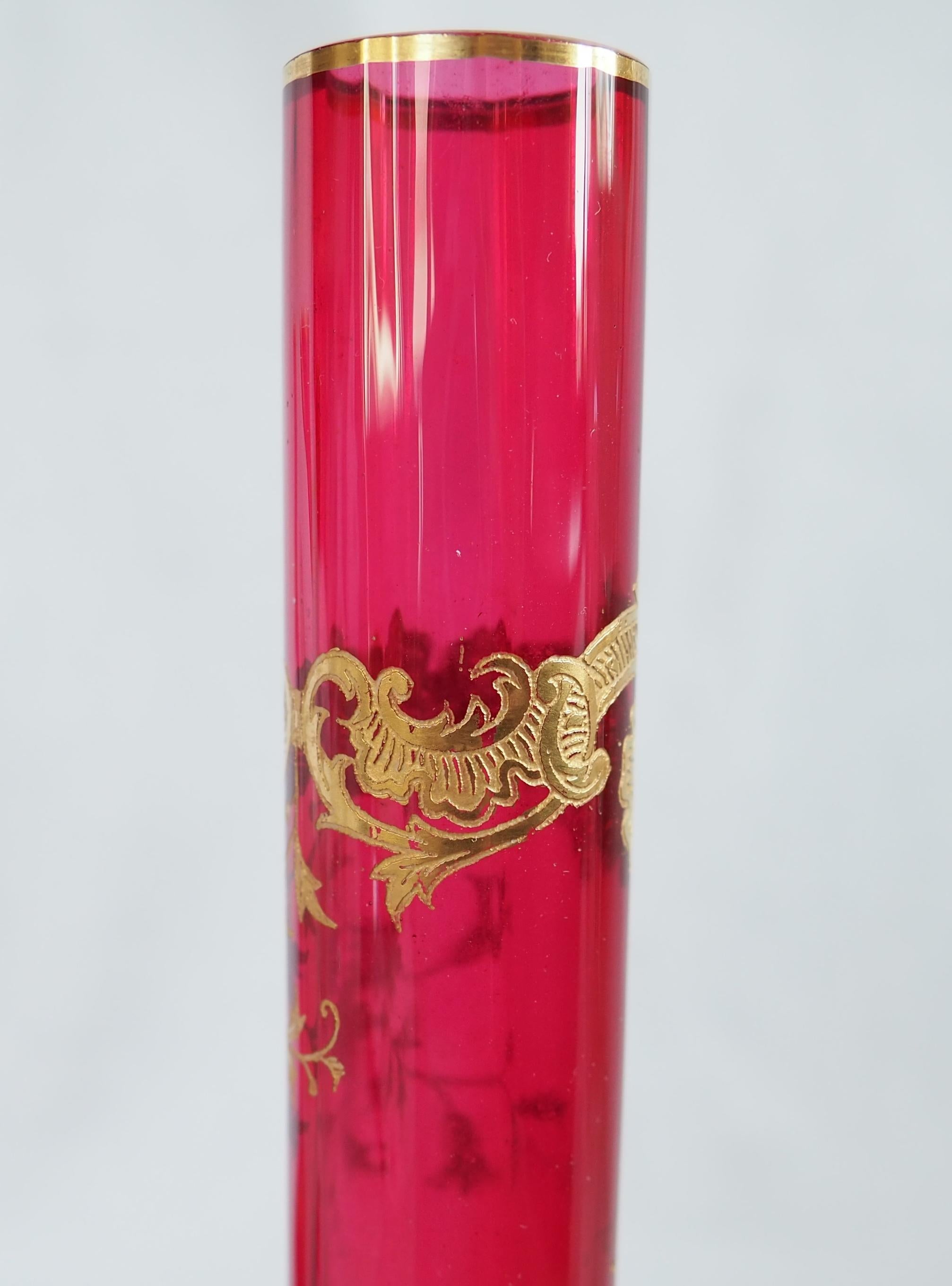 Pair of Saint Louis crystal vases, Massenet gold model For Sale 4