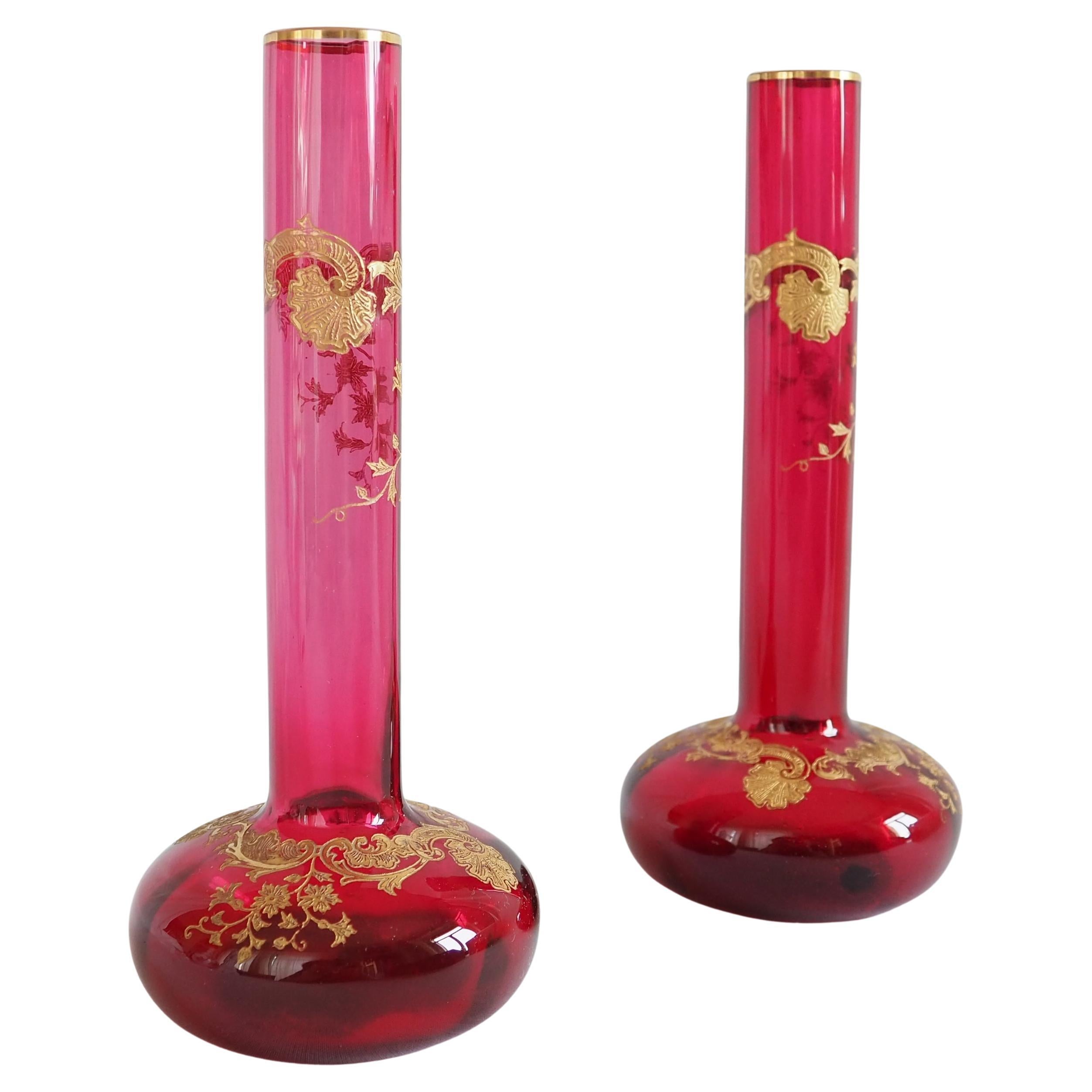 Pair of Saint Louis crystal vases, Massenet gold model For Sale