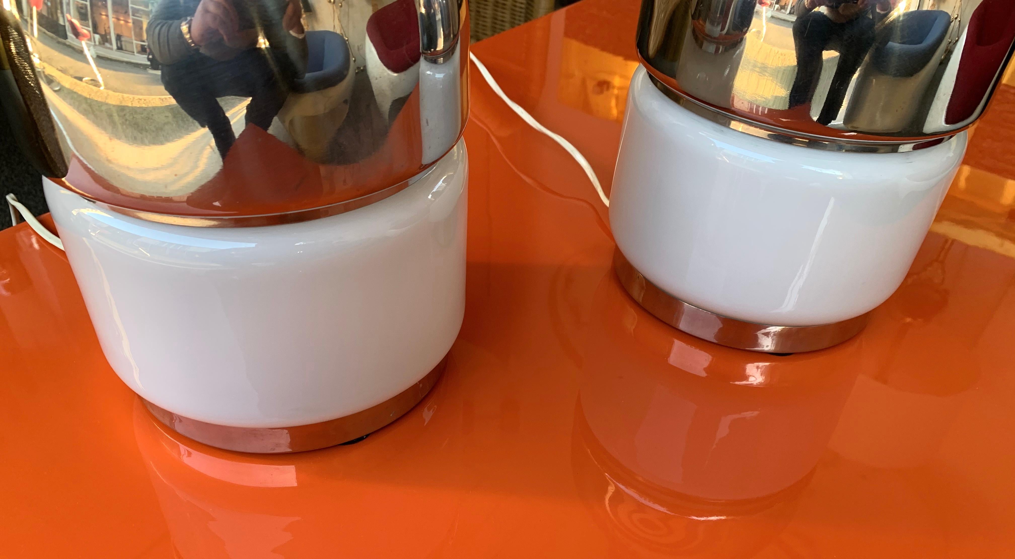 Pair of Salt and Pepper Lamps Metal Opaline Glass by Reggiani, Italy, 1970 In Good Condition In SAINT-OUEN, FR