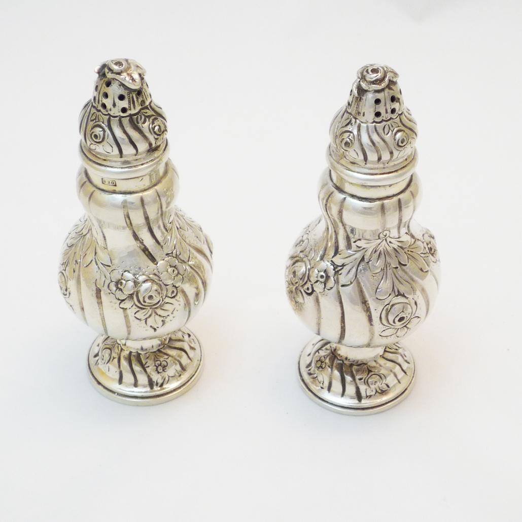 Mid-20th Century Pair of Salt Shakers Silver Scandinavia, 1940s For Sale