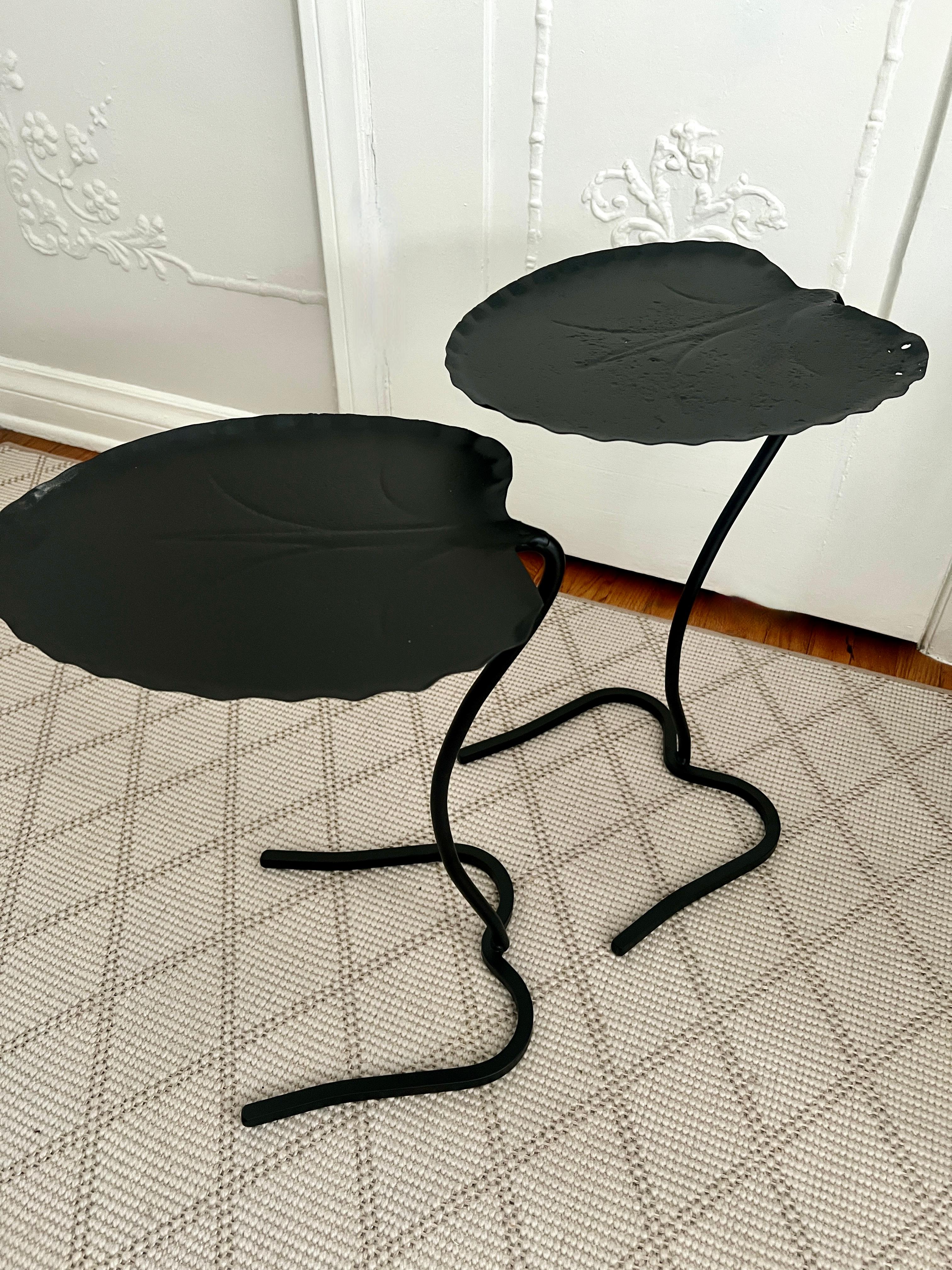 Metal Pair of Salterini Lily Nesting table in Black Designed by Maurizio Tempestini