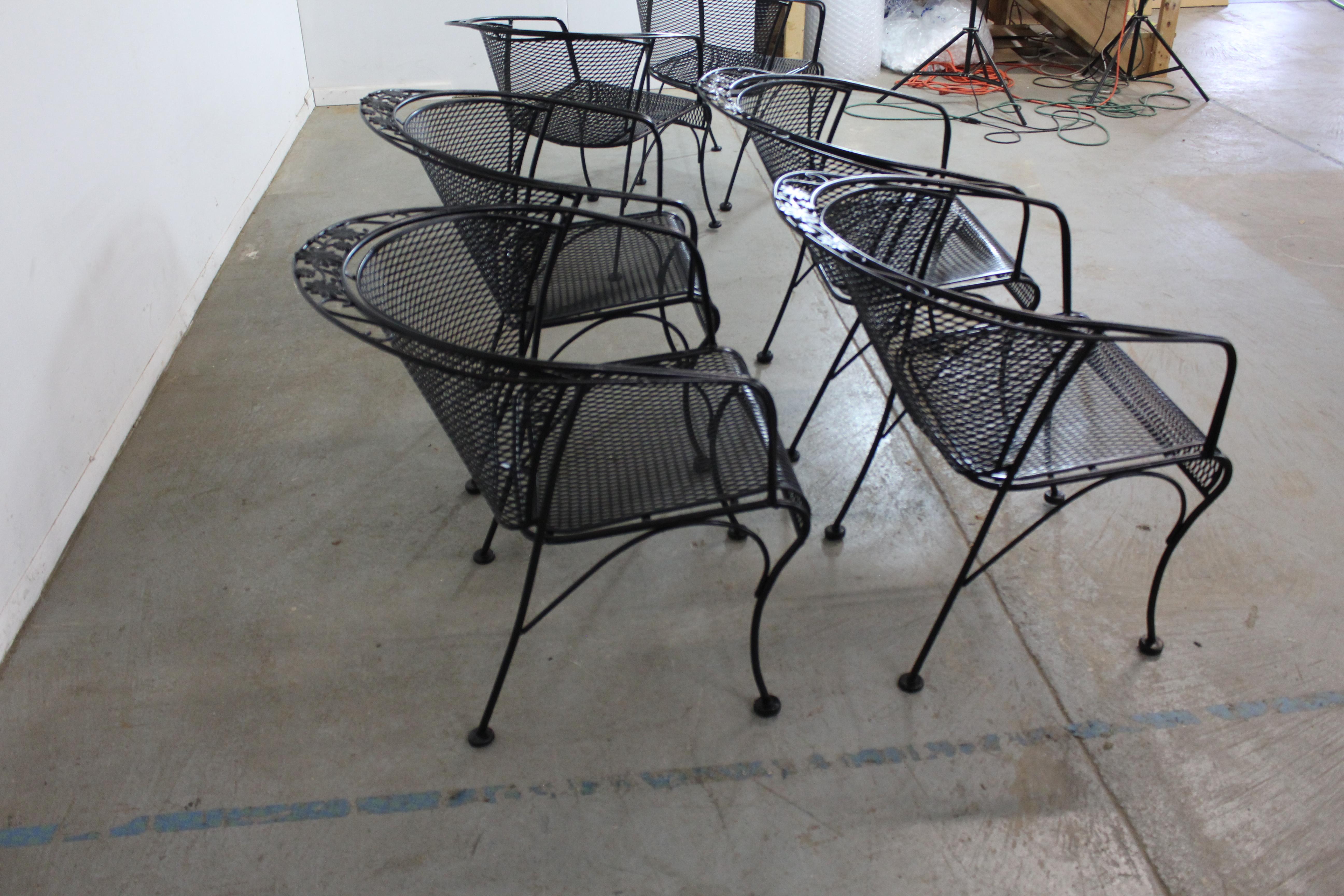 Pair of Salterini Mid-Century Salterini Curve Back Outdoor Arm Chairs For Sale 4