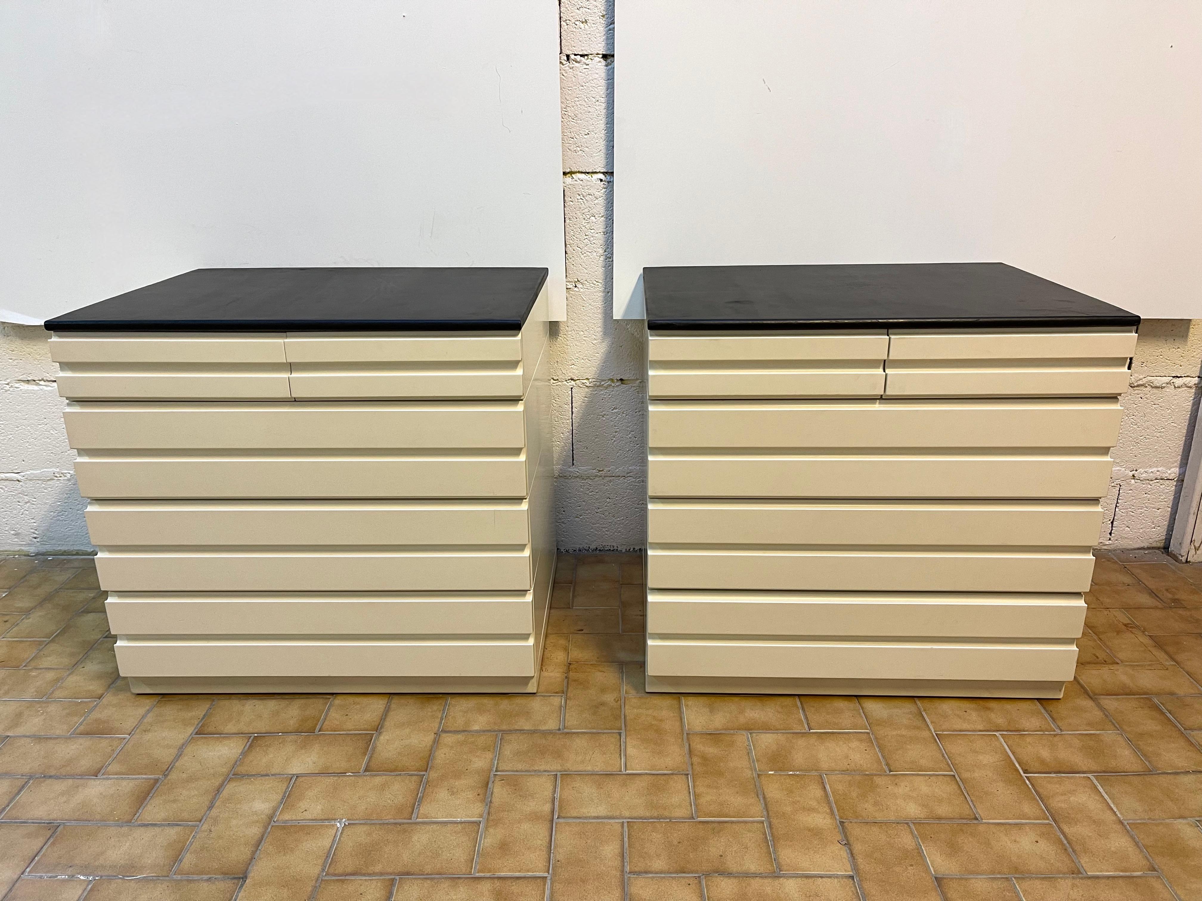 Pair of Samarcanda Chest of Drawers by Vico Magistretti, Italy, 1970s 3