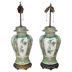 Paire de lampes de bureau en forme de jarre à gingembre en porcelaine de Samson de style exporté chinois