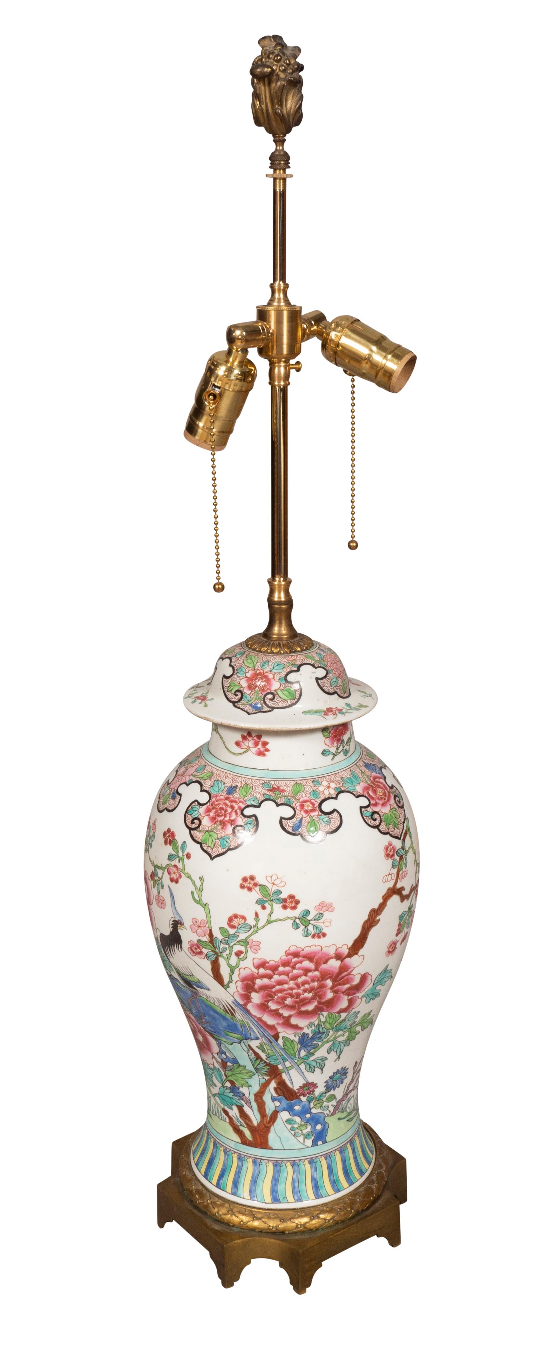 Chinese Export Pair Of Samson Porcelain Table Lamps For Sale
