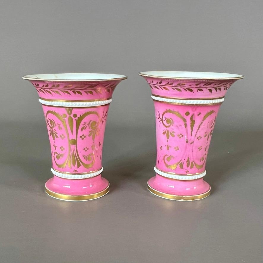 Hand-Painted Pair of Samuel Alcock Porcelain Spill Vases, Pink Chinoiserie Figures, ca 1825
