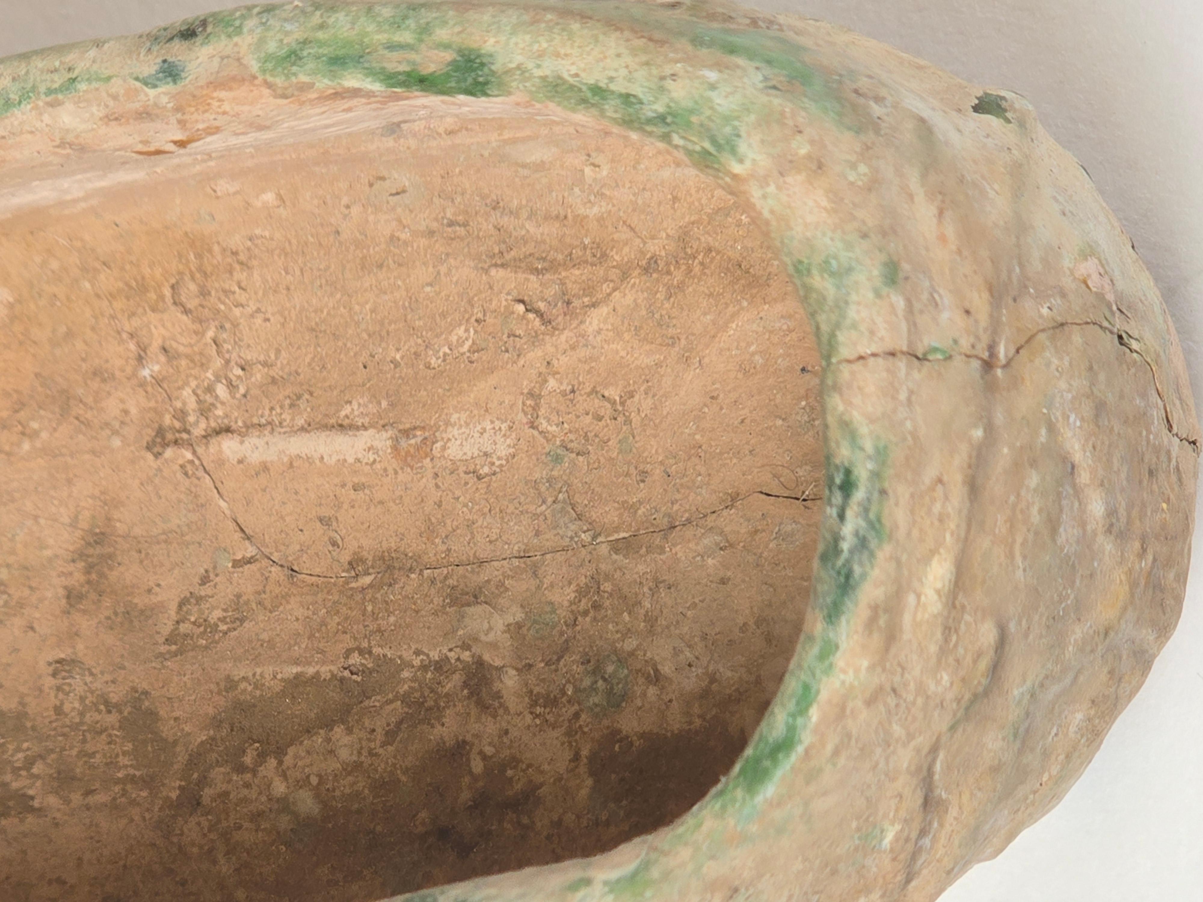 Pareja de babuchas de cerámica esmaltada Sancai de la Tang Dynasty Arcilla en venta