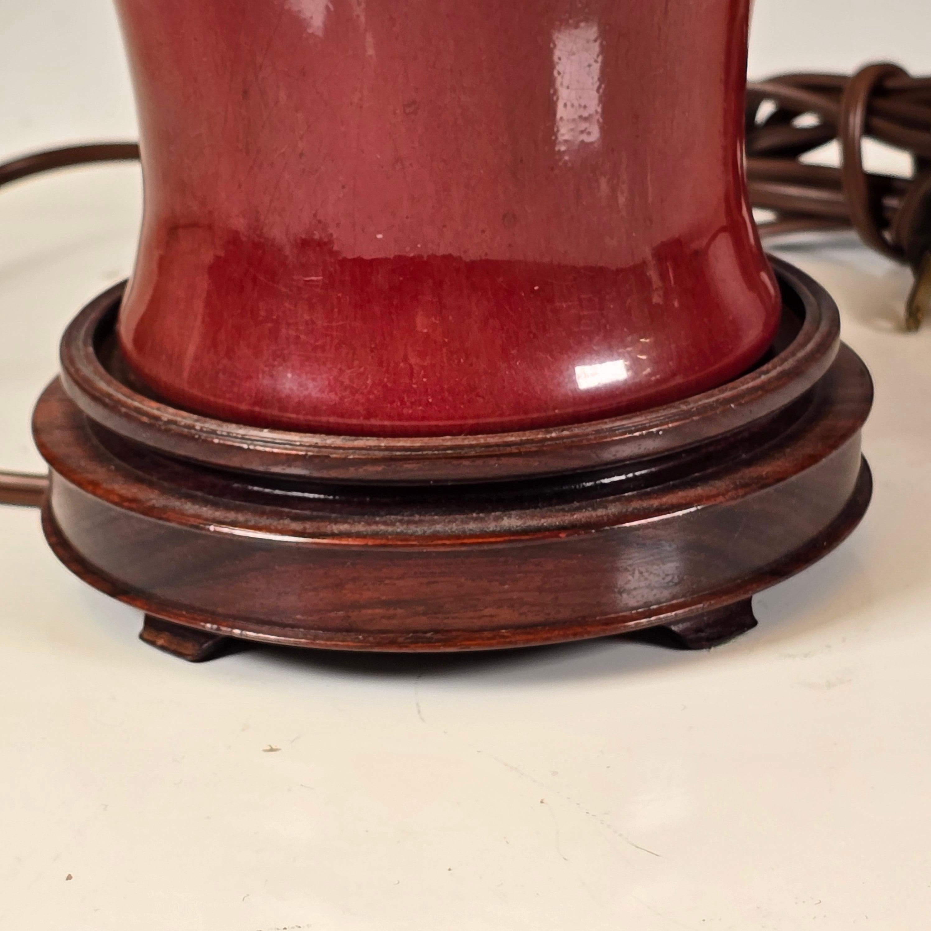 20ième siècle Paire de lampes de table Sang de Boeuf en vente
