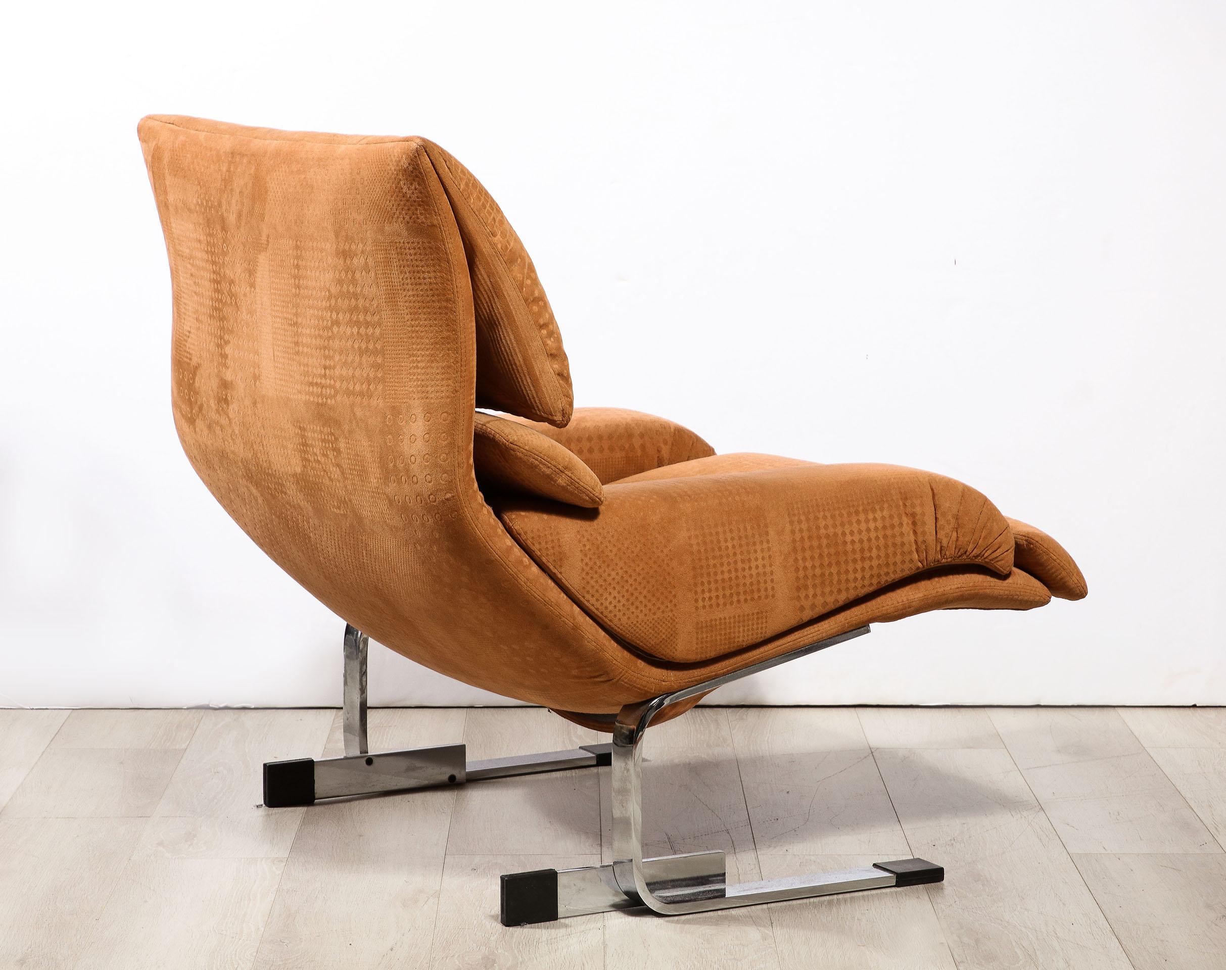 Ultrasuede Pair of Saporiti Italia Onda Lounge Chairs