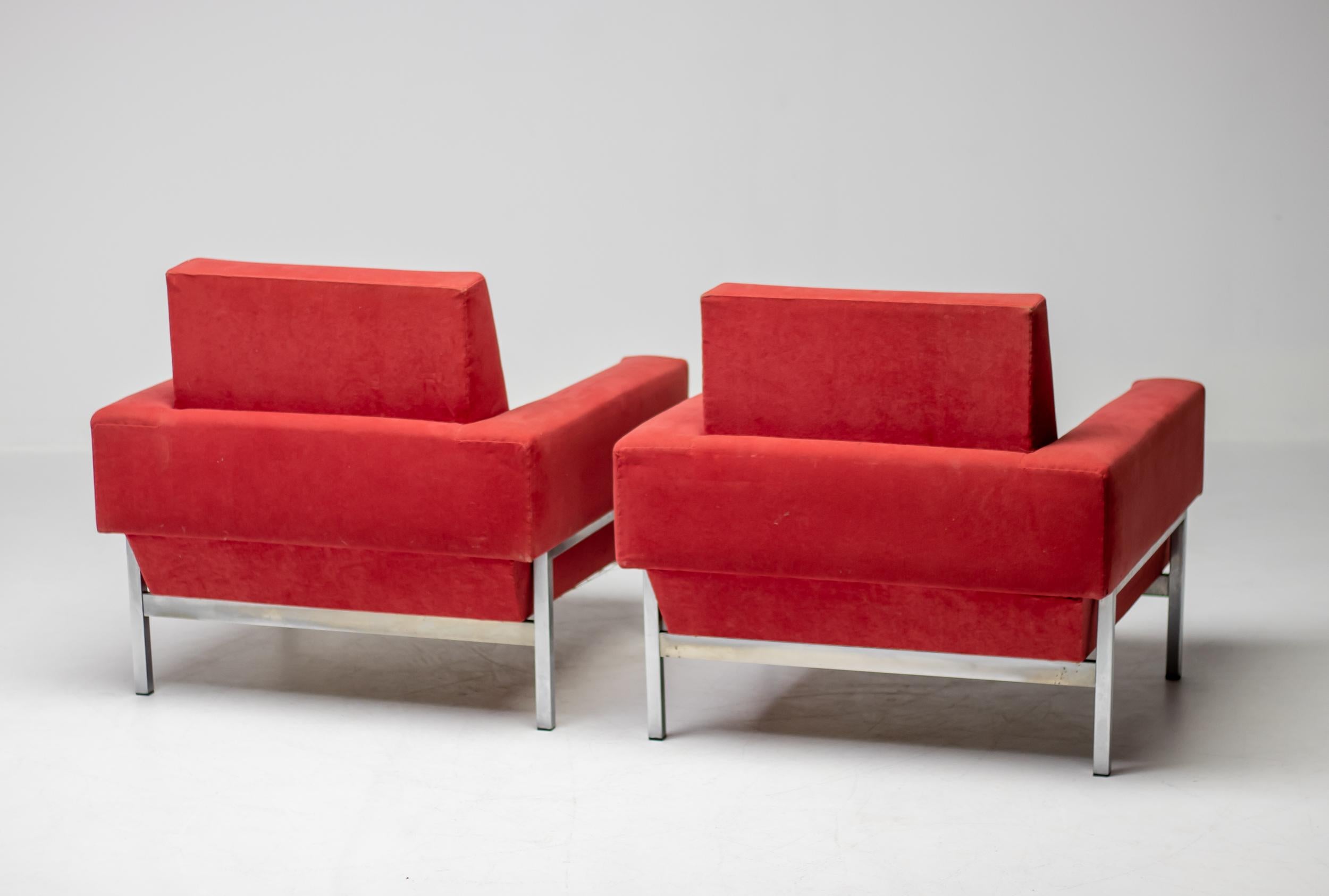 Pair of Saporiti Kiushu Armchairs In Fair Condition For Sale In Dronten, NL