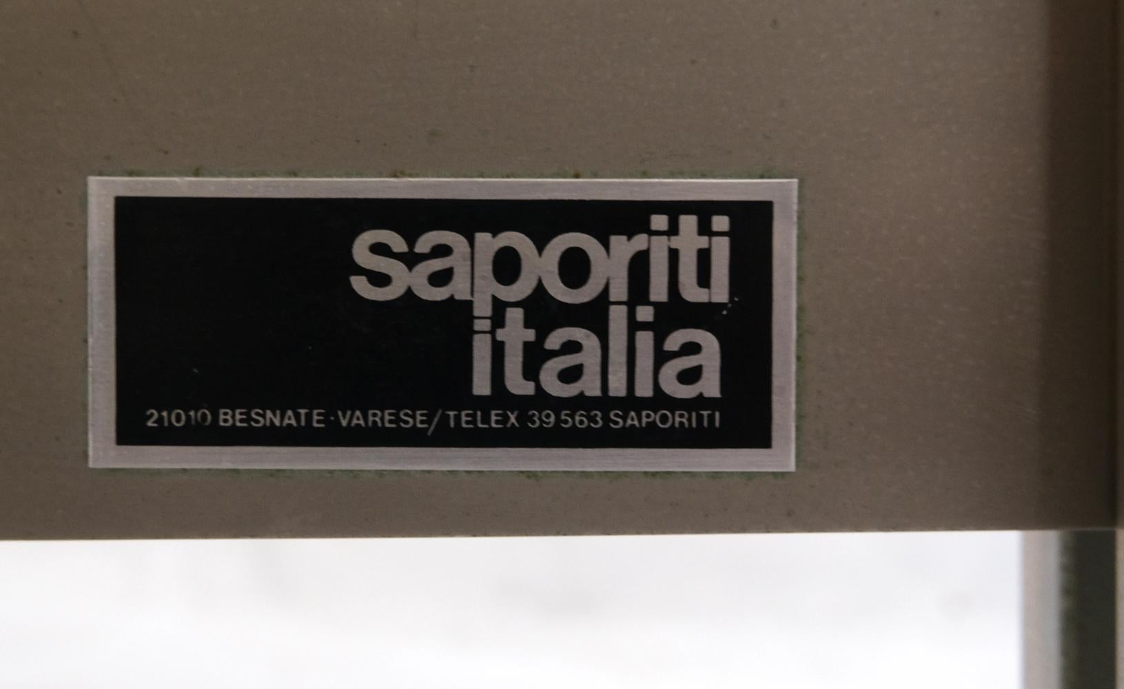 Raffinesse italienische Chaiselonguen aus Leder, Mid-Century Modern, Paar (Italienisch) im Angebot