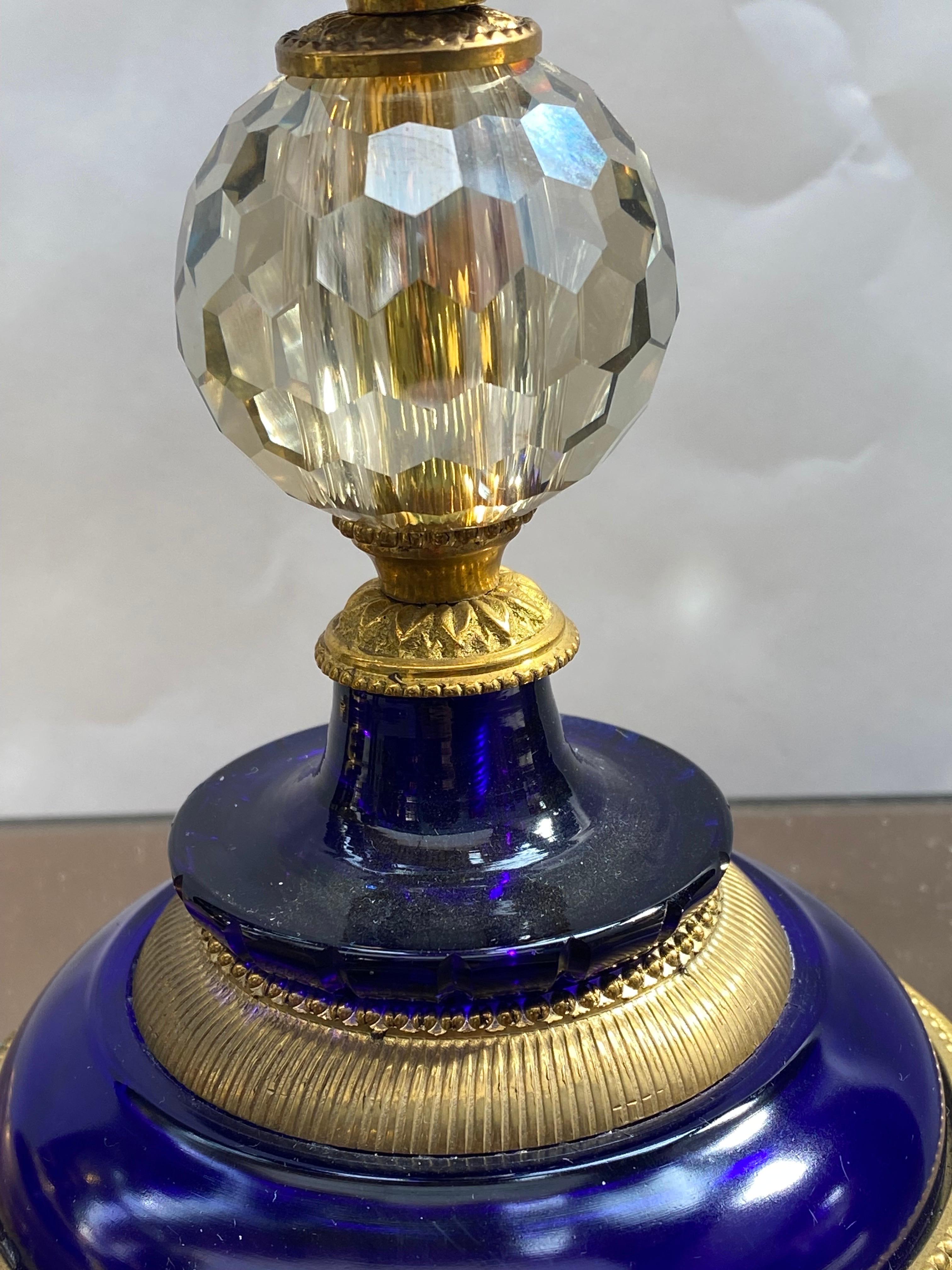 20th Century Pair of Sapphire Blue Crystal Lamp Base Gilded Bronze For Sale