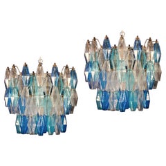 Coppia di lampadari Poliedri in vetro di Murano color zaffiro