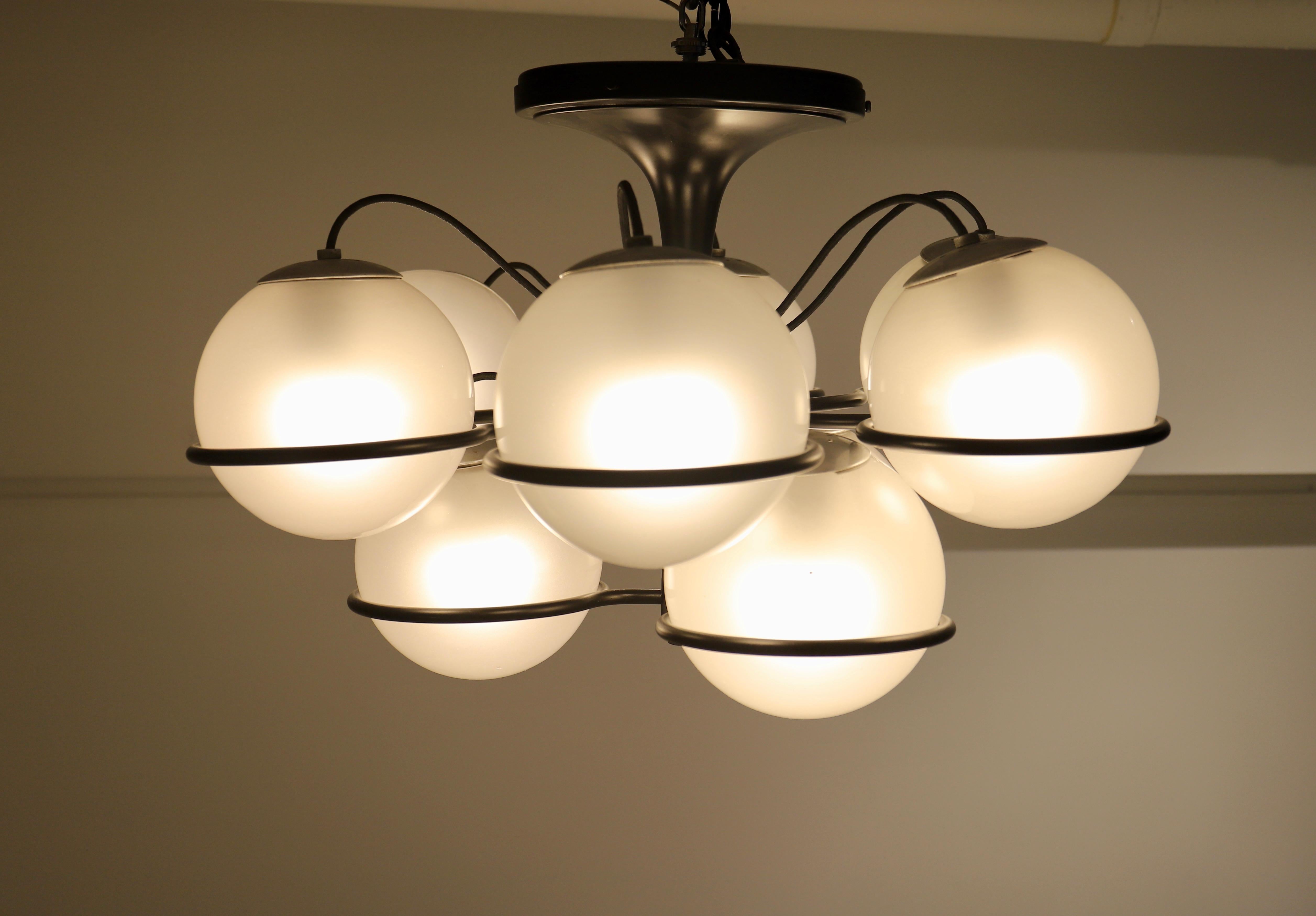 Mid-Century Modern Gino Sarfatti, Model 2042/9 Ceiling Light 1960s  SINGLE For Sale