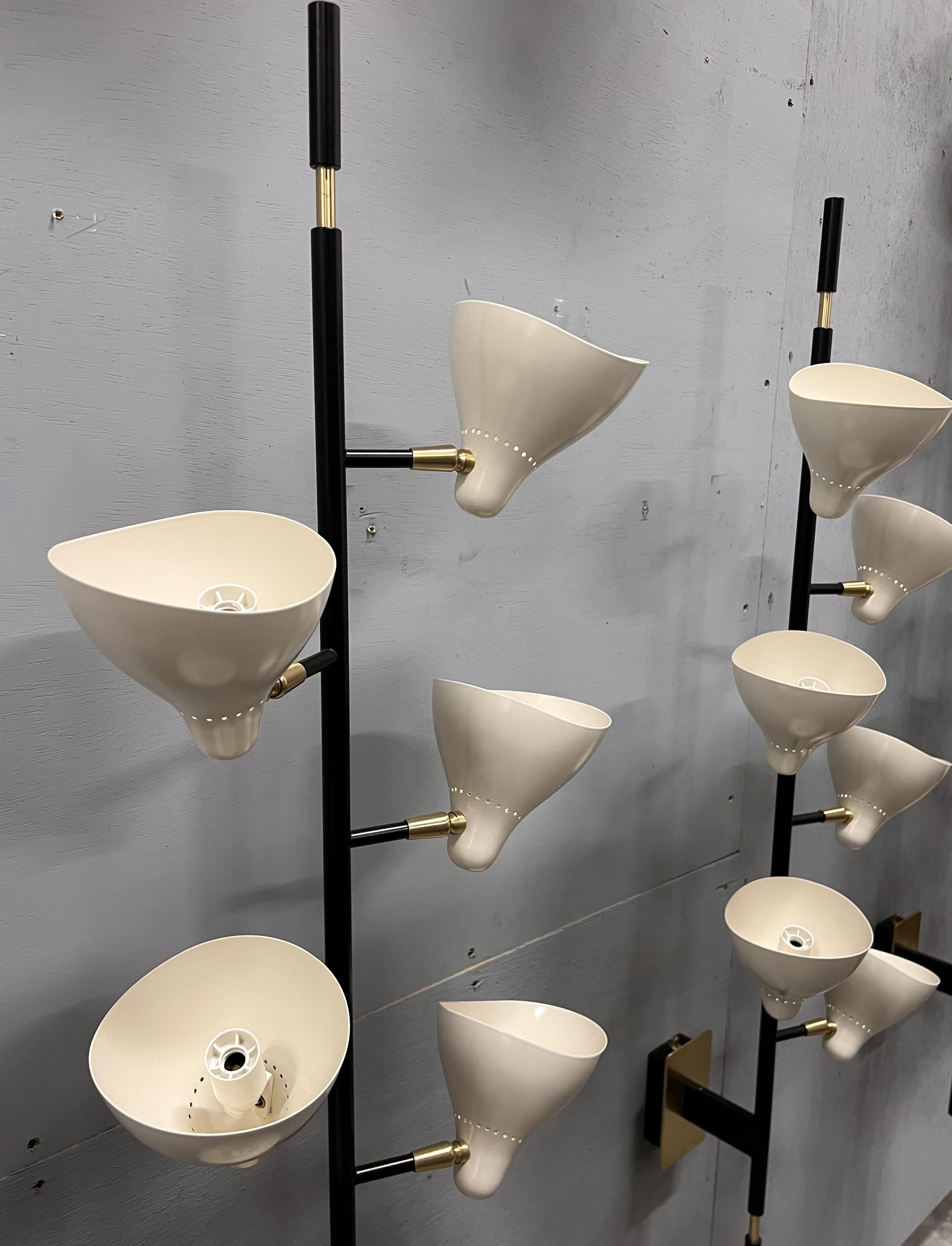 Mid-20th Century Pair of Sarfatti Style Italian Sconces For Sale