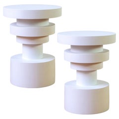 Paire de tables d'appoint Sass de Souda, courtes, blanches, en bois, faites sur commande