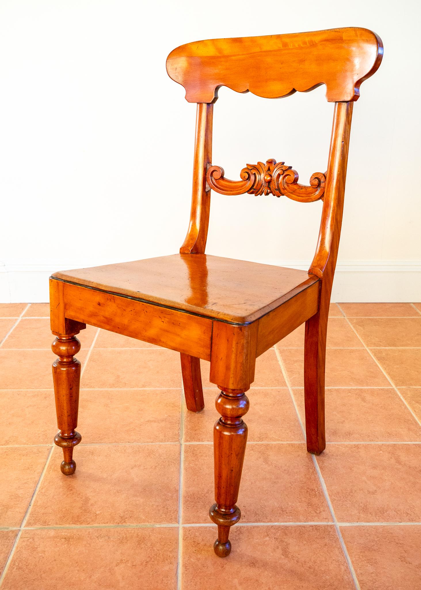 Paire de chaises suédoises Biedermeier Karl Johan Gustavian Fine Antique en vente 2