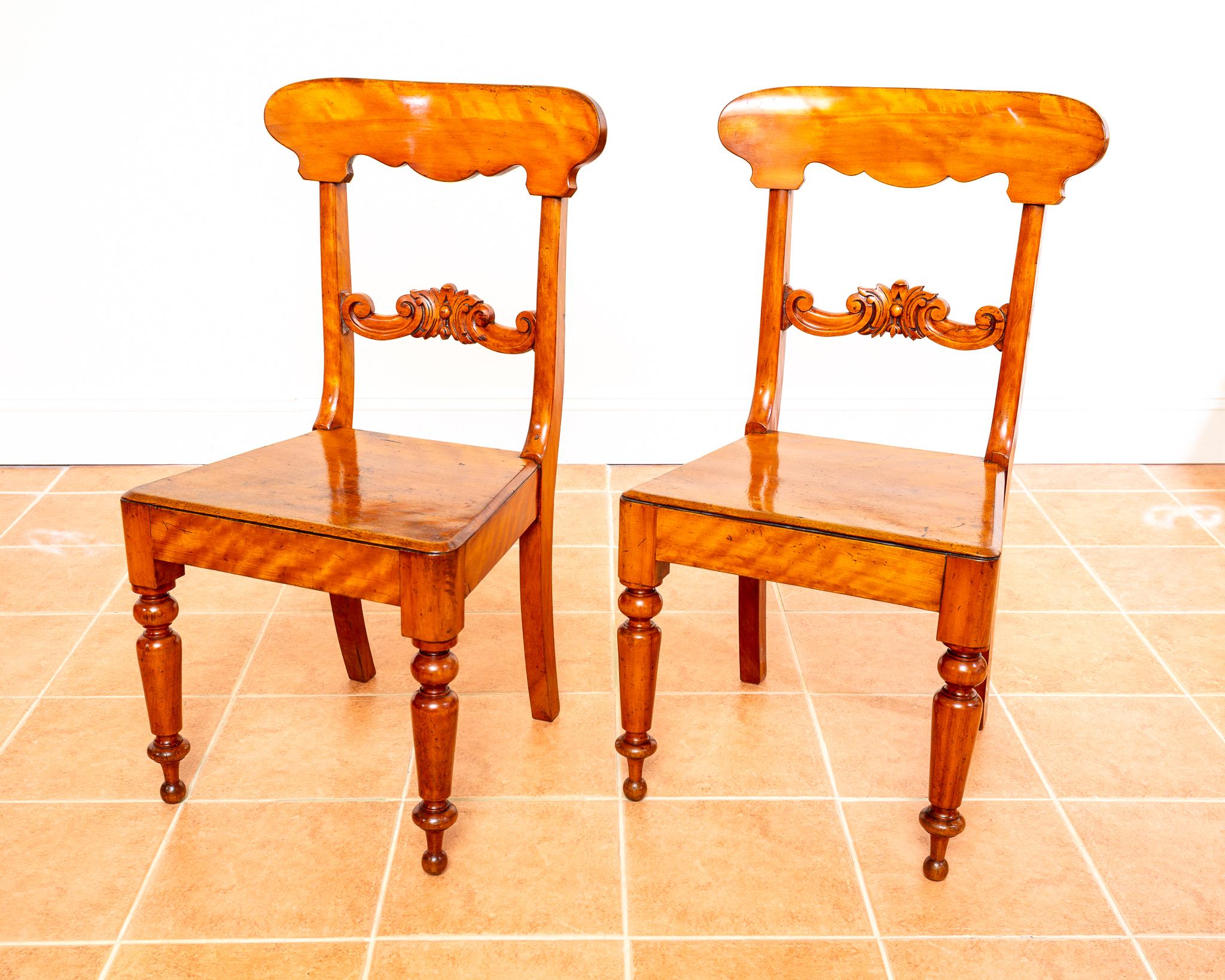 Paire de chaises suédoises Biedermeier Karl Johan Gustavian Fine Antique en vente 6