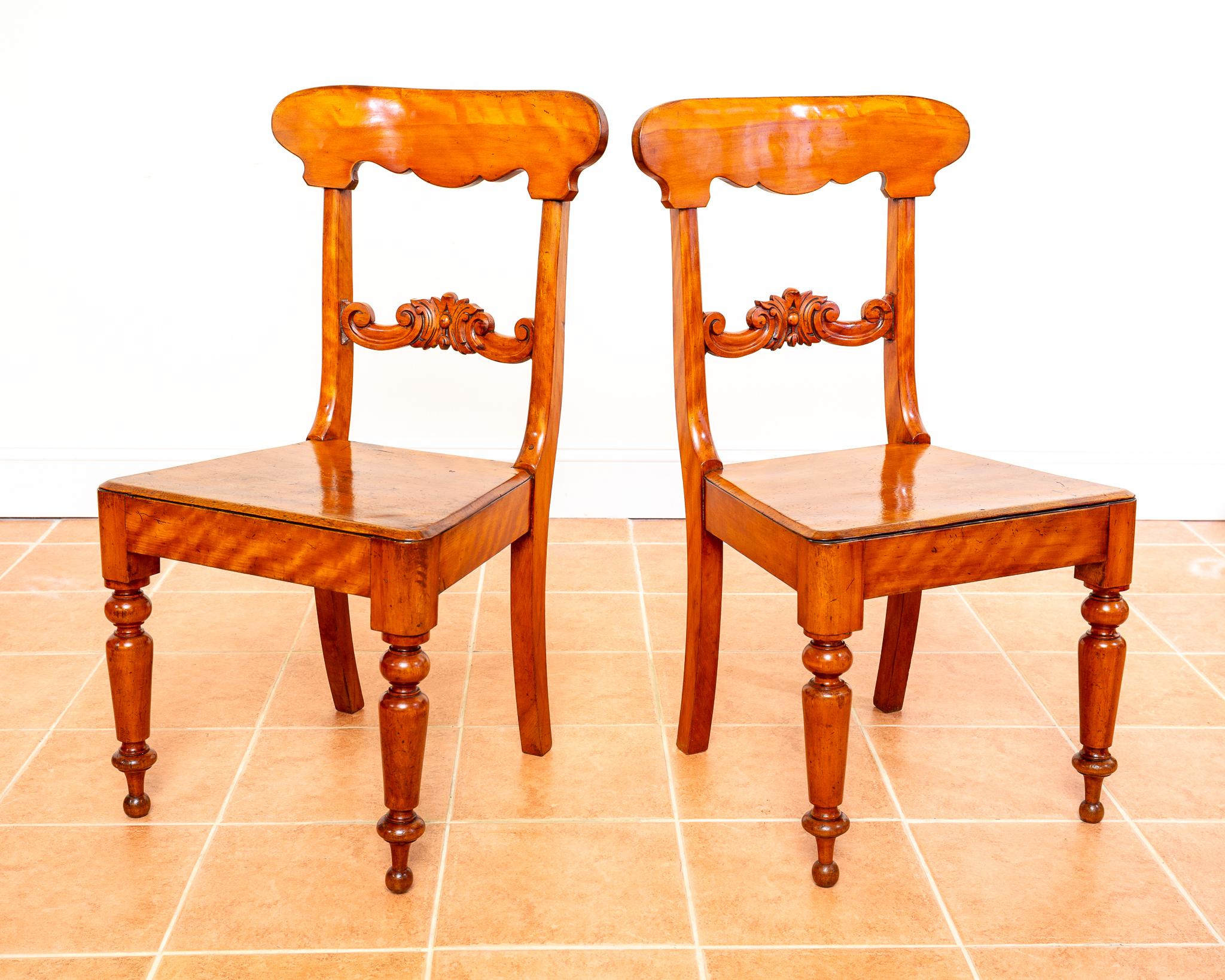 Paire de chaises suédoises Biedermeier Karl Johan Gustavian Fine Antique en vente 7