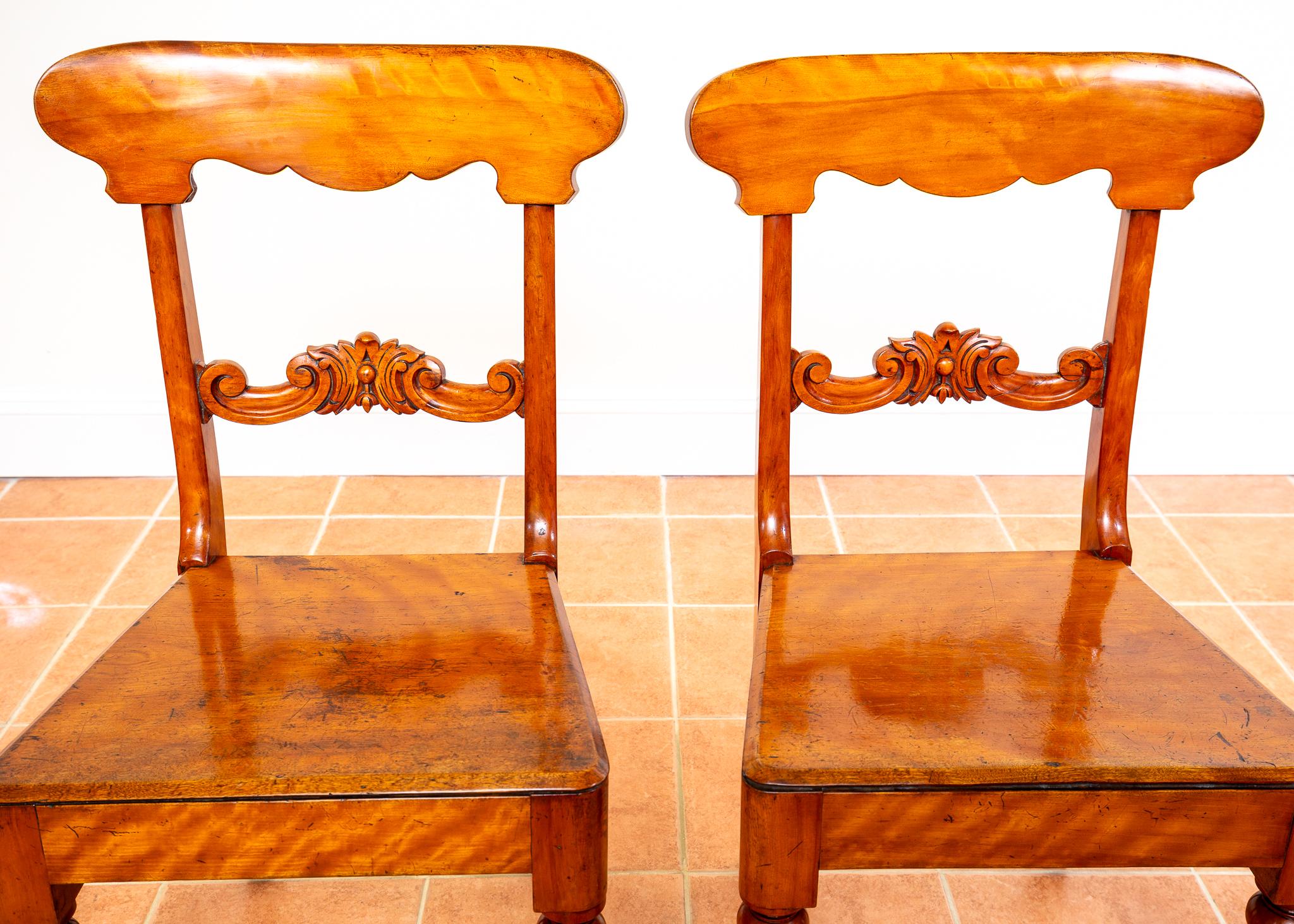 Paire de chaises suédoises Biedermeier Karl Johan Gustavian Fine Antique en vente 10