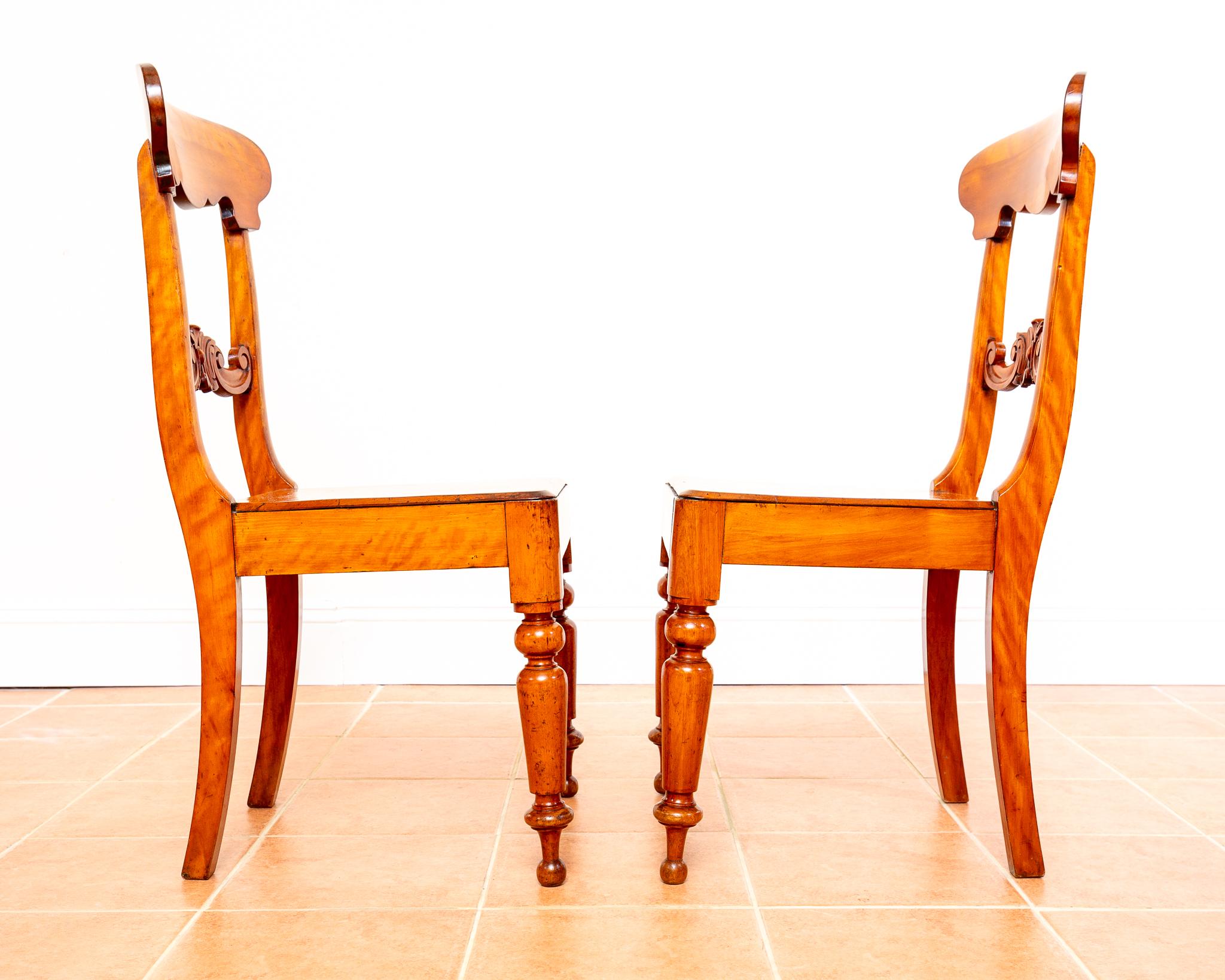 Bouleau Paire de chaises suédoises Biedermeier Karl Johan Gustavian Fine Antique en vente
