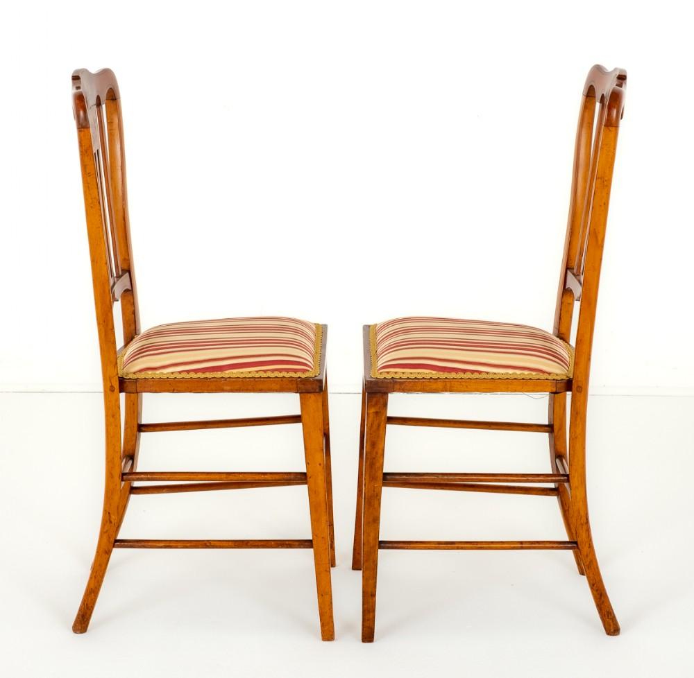 Citronnier Pair Of Satinwood Bedroom Chairs en vente