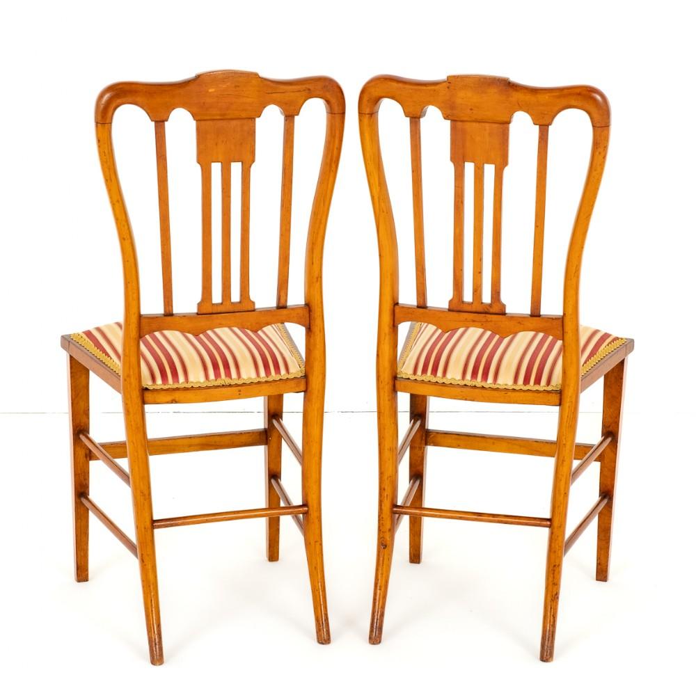 Pair Of Satinwood Bedroom Chairs en vente 1