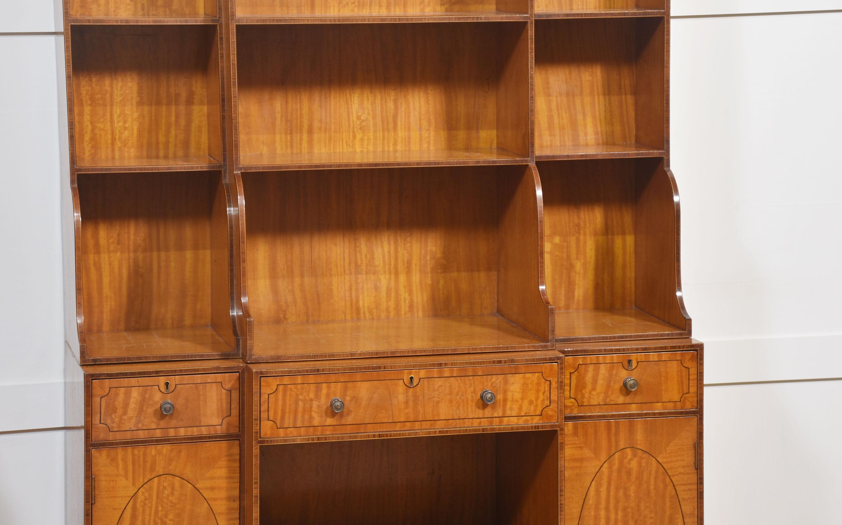 Pair of satinwood crossbanded open breakfront waterfall bookcases For Sale 1