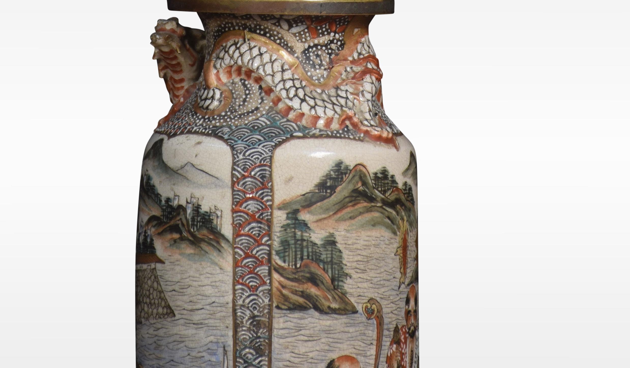 Paire de lampes à vase en forme de balustre de Satsuma Bon état - En vente à Cheshire, GB