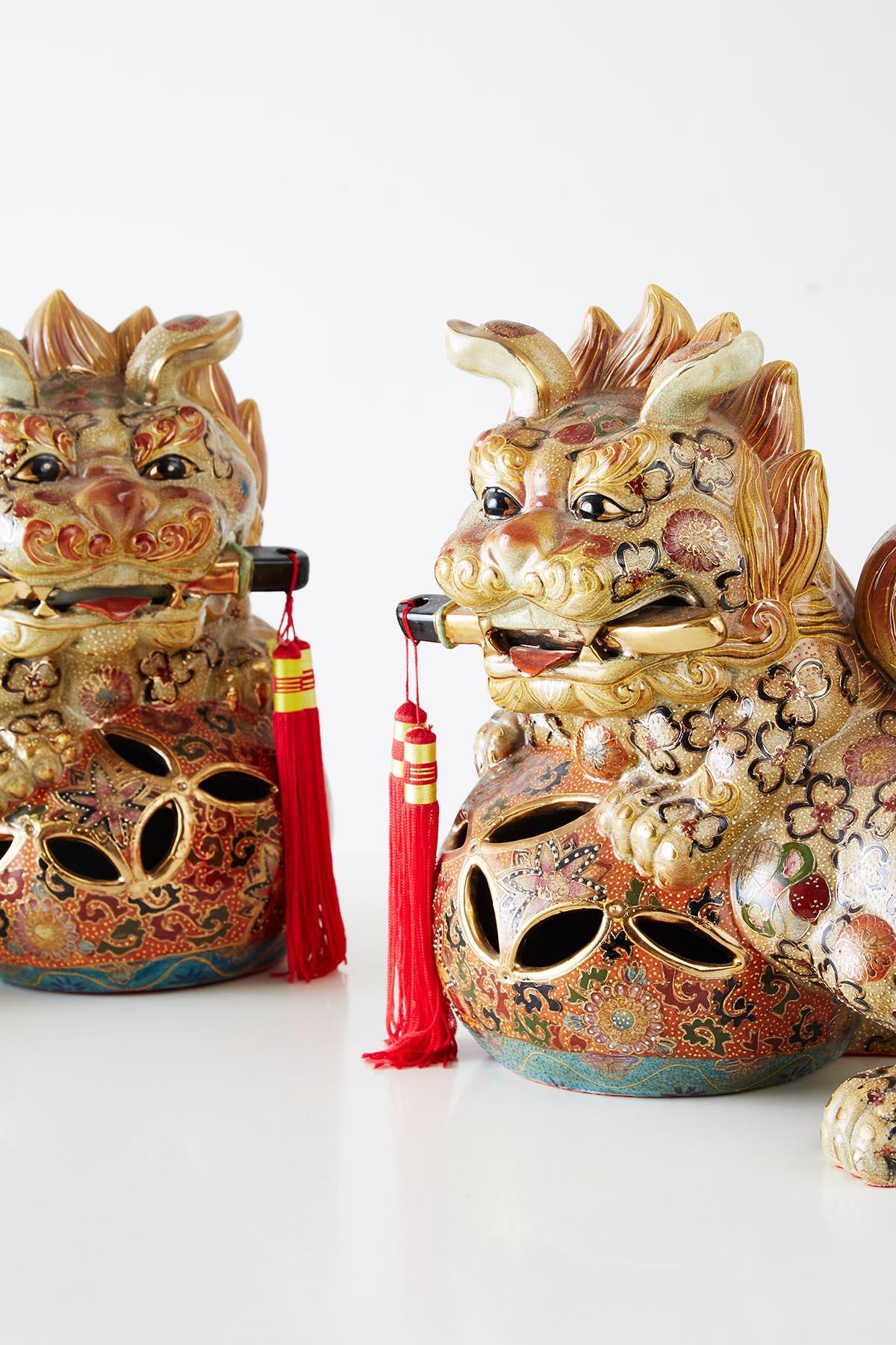 Chinese Pair of Satsuma Style Gilt Porcelain Foo Lions