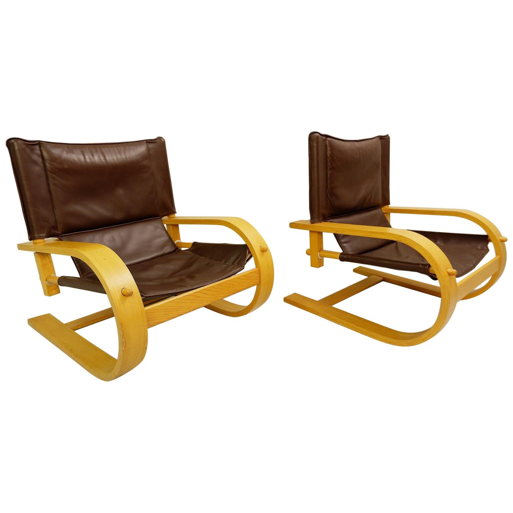 Pair of "Scacciapensieri" Chairs by De Pas, D'Urbino and Lomazzi for Poltronova