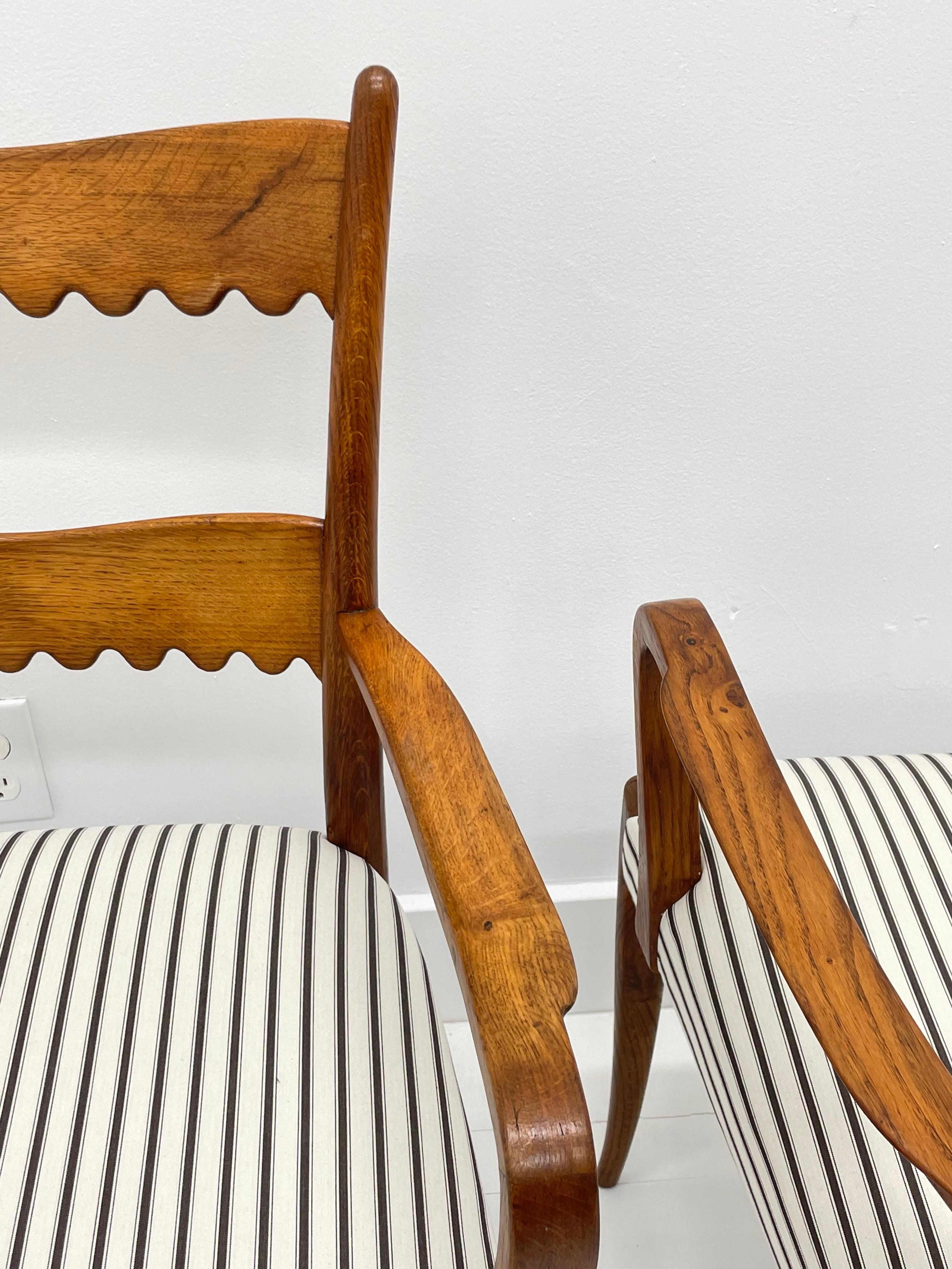Pair of Scalloped back Armchairs, Paolo Buffa, Italy, 1940’s. 2