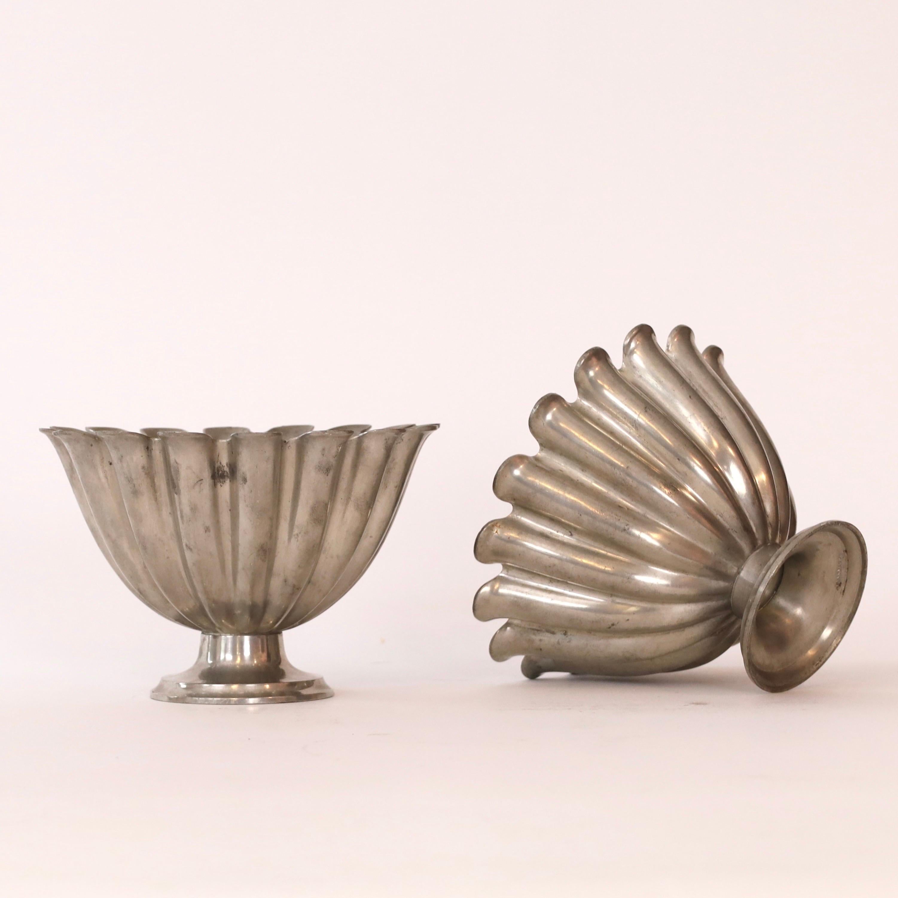 Pewter Pair of Scalloped pedestal pewter bowls by Just Andersen 1920s, Denmark For Sale