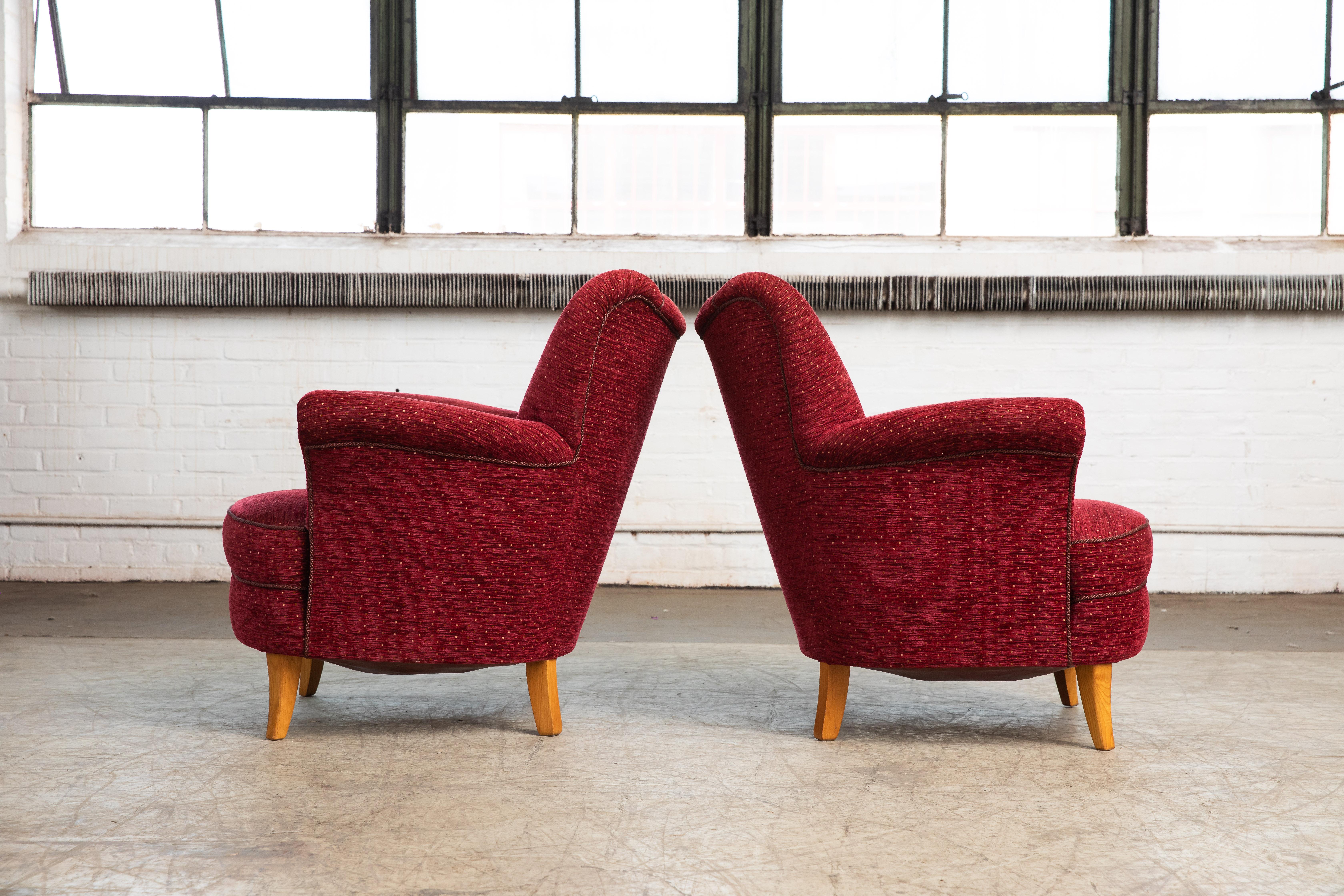 Swedish Pair of Scandinavian 1940s Easy Lounge Chairs in the Style of Carl-Johan Boman