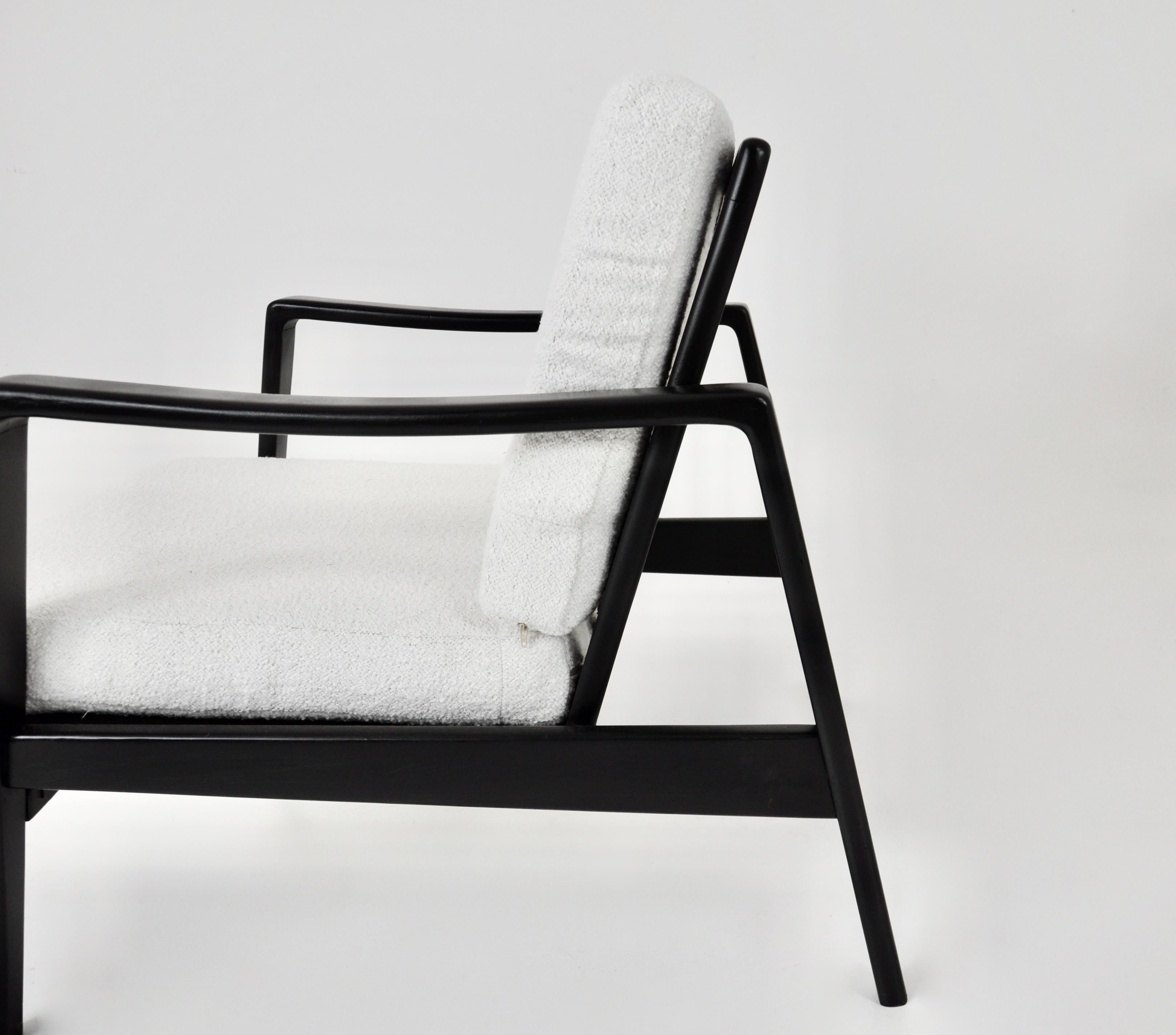 Pair of Scandinavian Lounge Chairs by Arne Wahl Iversen for Komfort, 1950s For Sale 3