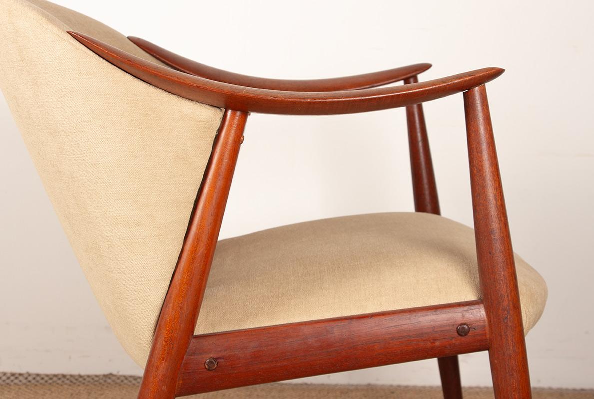Pair of Scandinavian armchairs in teak and fabric, new Tyrol model by Gerhard Be For Sale 6