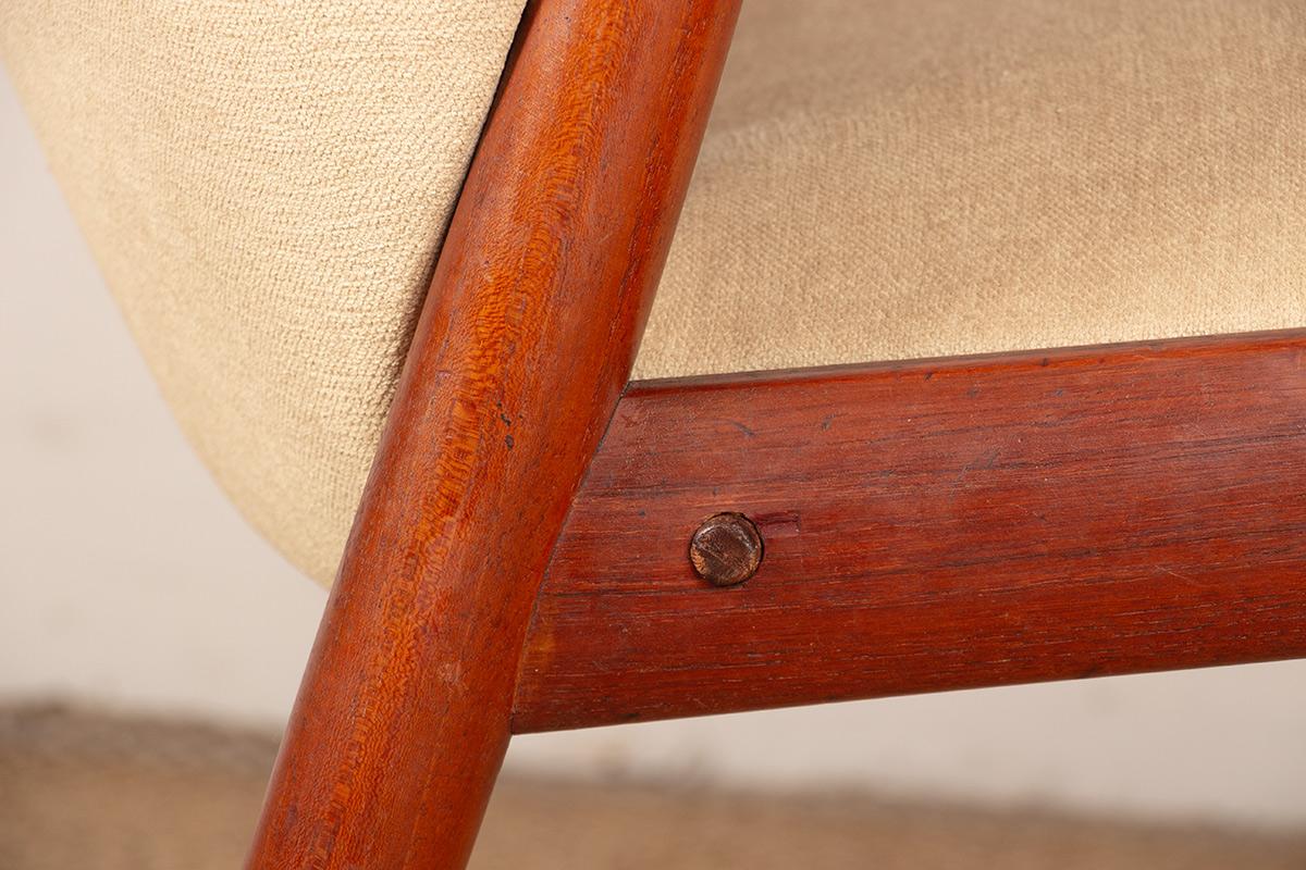 Pair of Scandinavian armchairs in teak and fabric, new Tyrol model by Gerhard Be For Sale 9