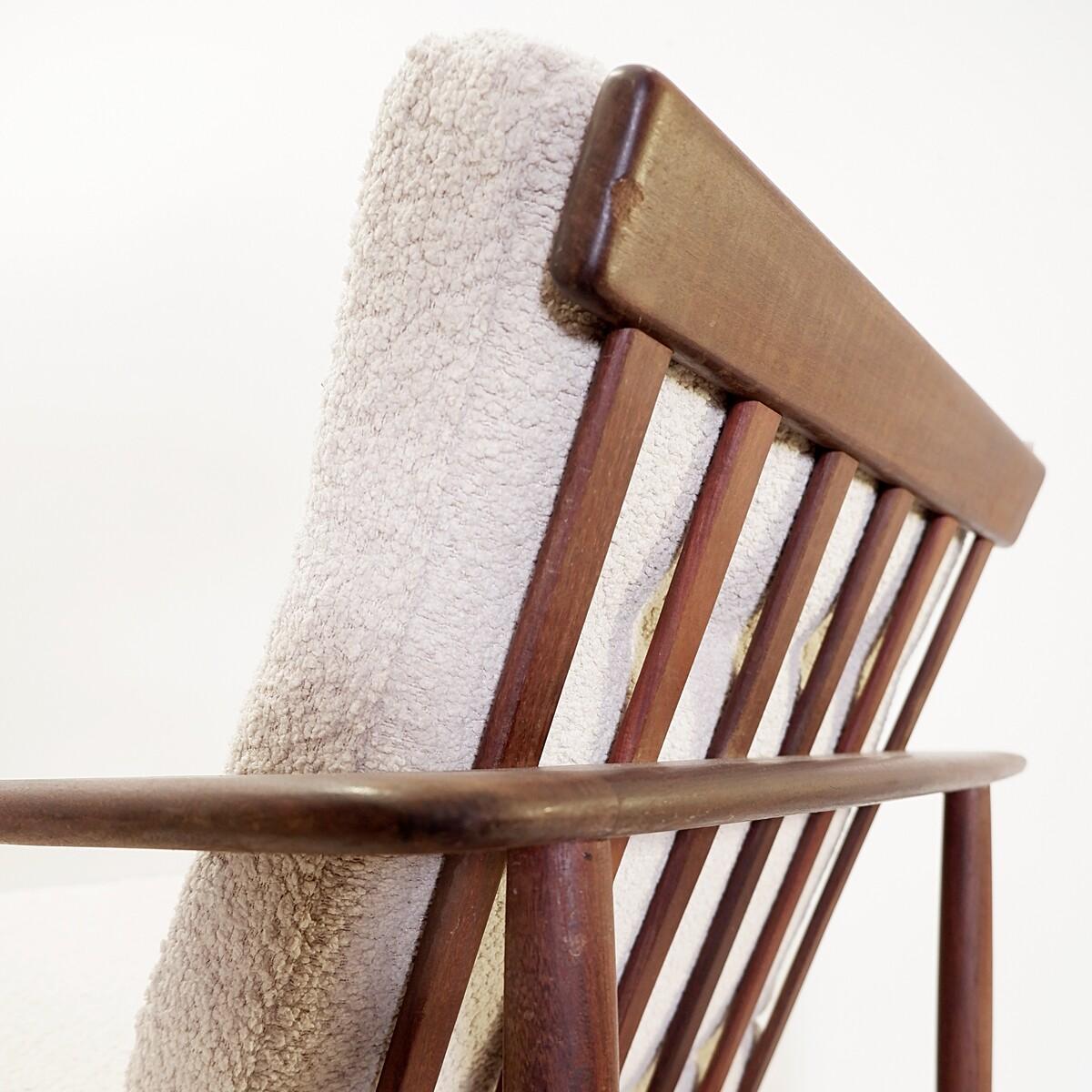 Pair of Scandinavian armchairs - New White Bouclette Fabric
Dimensions   
D:  74 cm (29.13